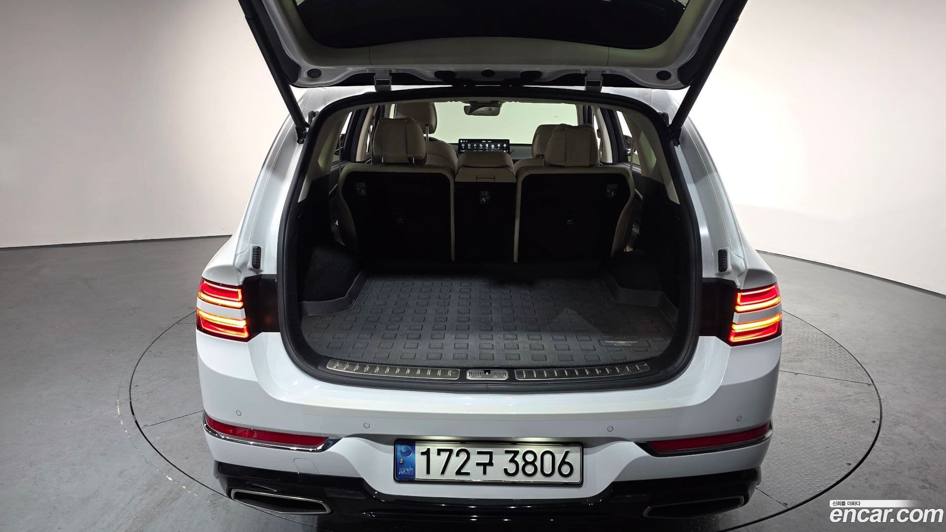 Main__Slider__Photo:GV80 Genesis 2021.6-19