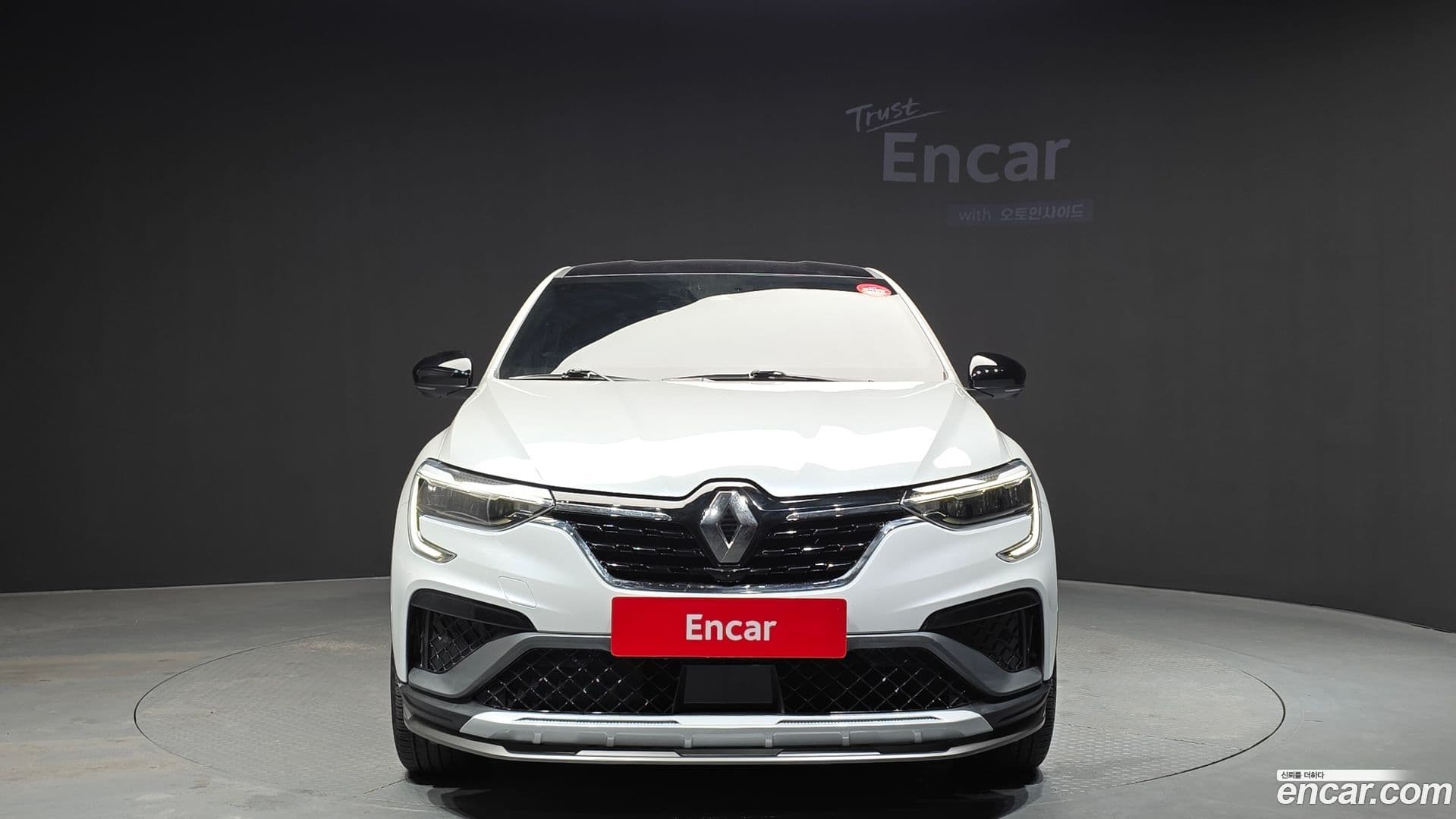 Main__Slider__Photo:XM3 Renault-KoreaSamsung 2023.1-2