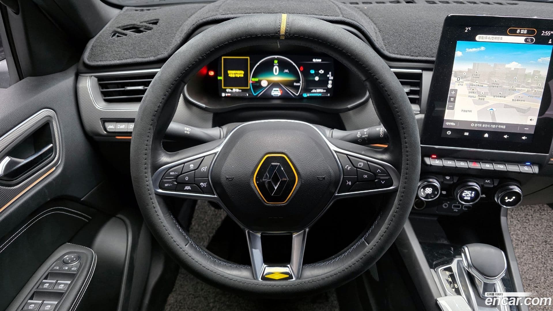 Main__Slider__Photo:XM3 Renault-KoreaSamsung 2023.1-12