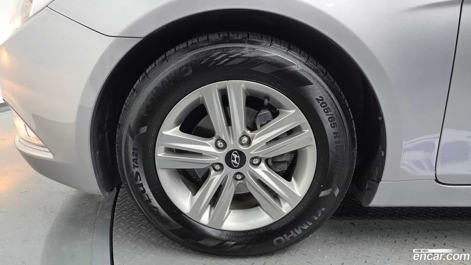 Sonata Hyundai 2013.0-OUTER-005