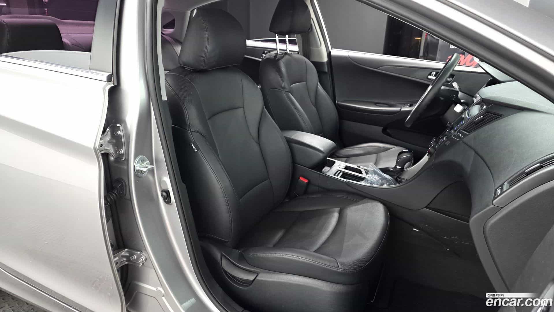 Sonata Hyundai 2013.0-INNER-010