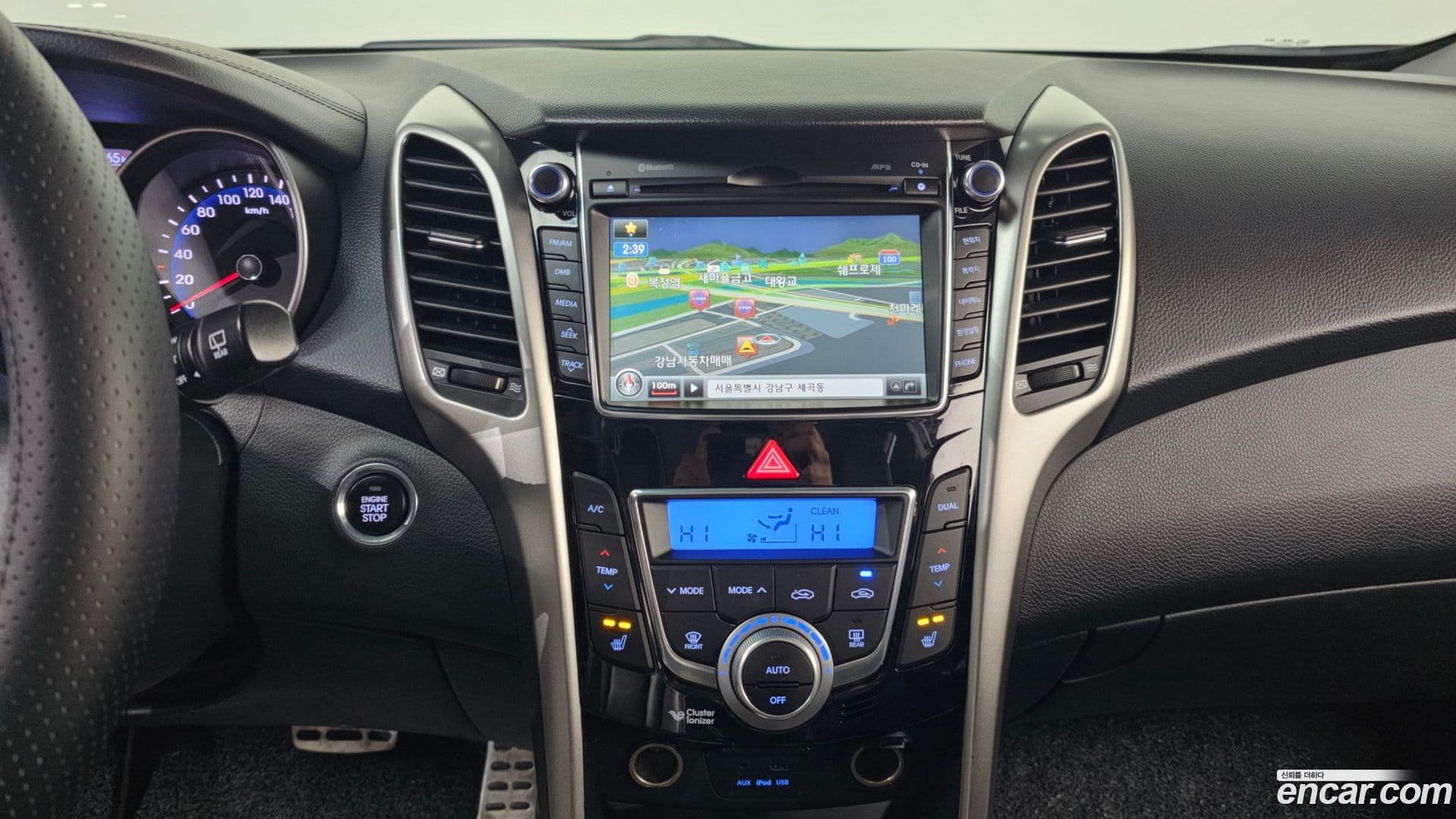 Main__Slider__Photo:i30 Hyundai 2012.7-13