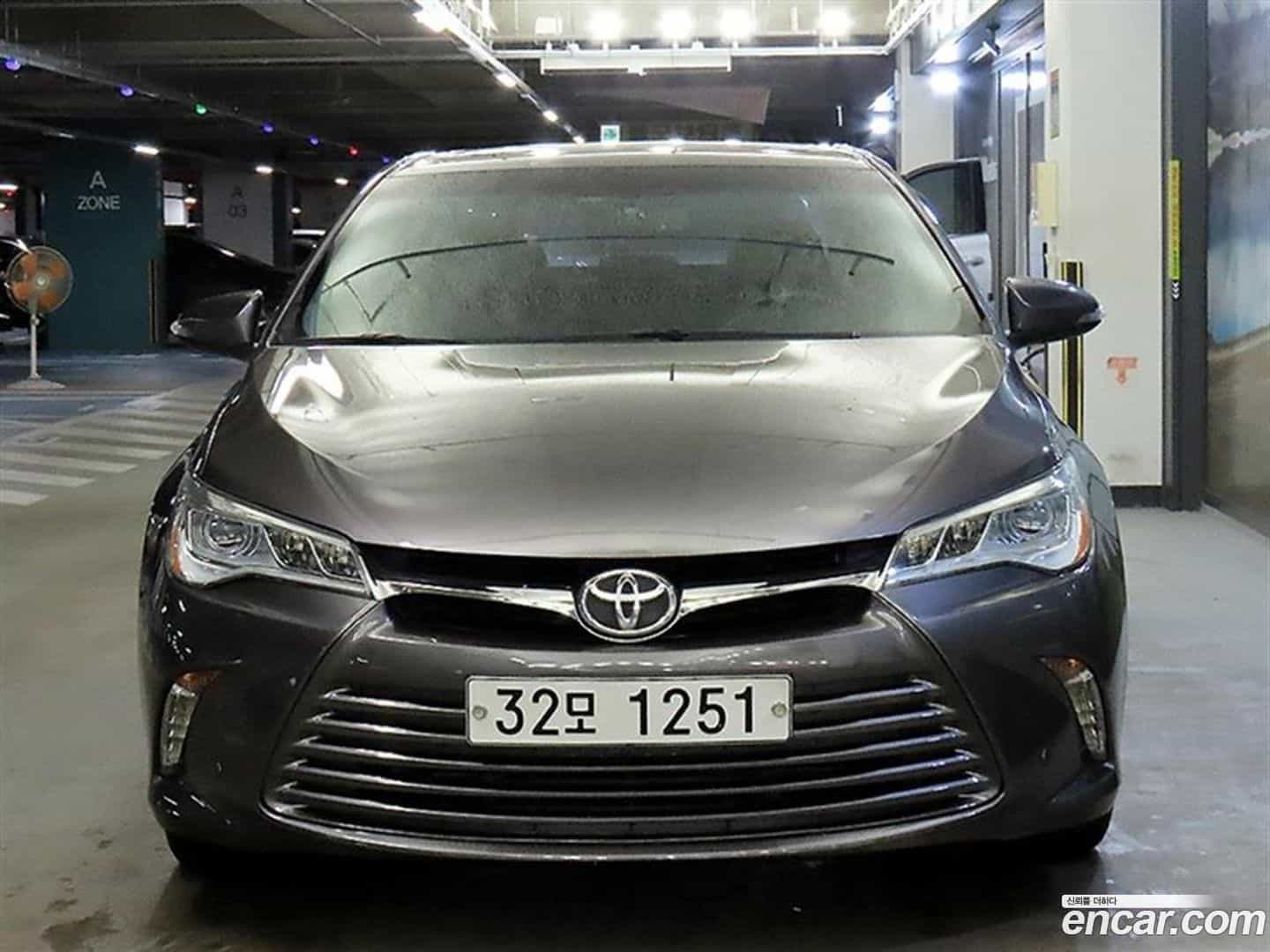 Camry Toyota 2015.5-OUTER-002