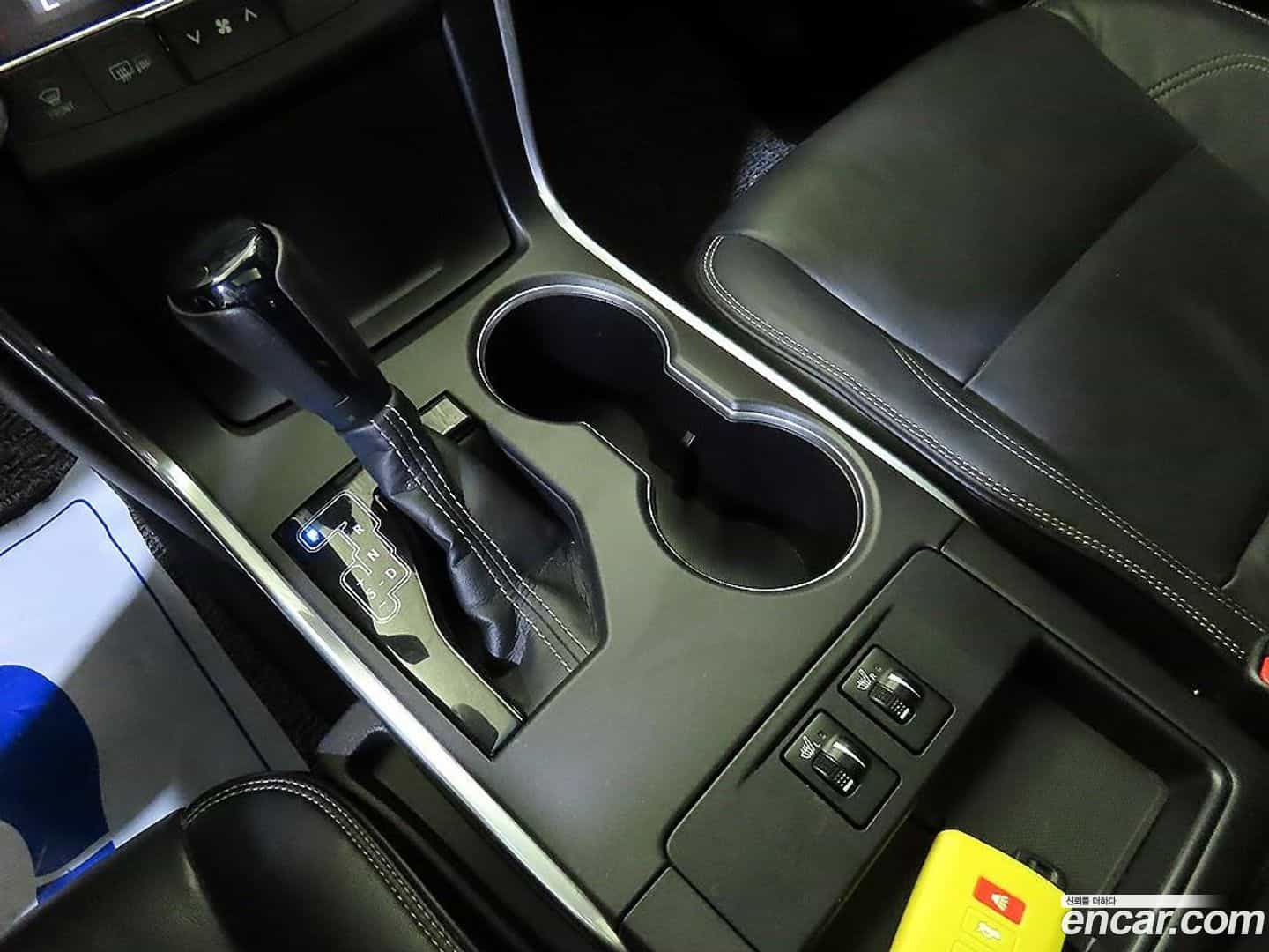 Camry Toyota 2015.5-OPTION-016