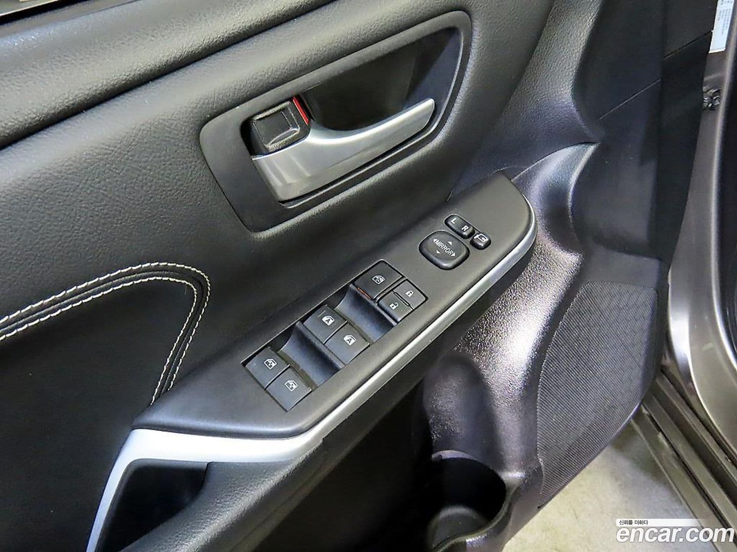 Main__Slider__Photo:Camry Toyota 2015.5-12