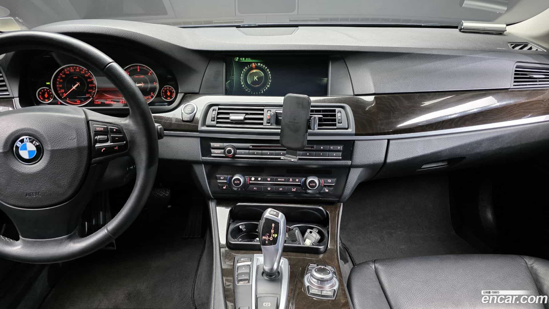 5-Series BMW 2013.2-OPTION-018