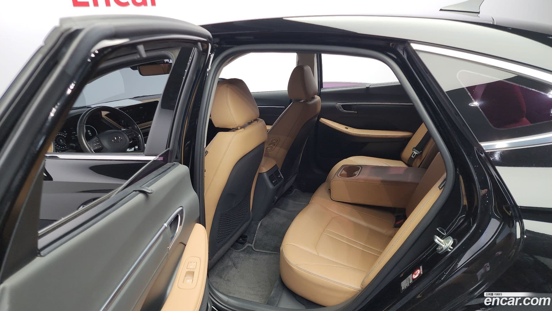 Main__Slider__Photo:Sonata Hyundai 2020.0-11