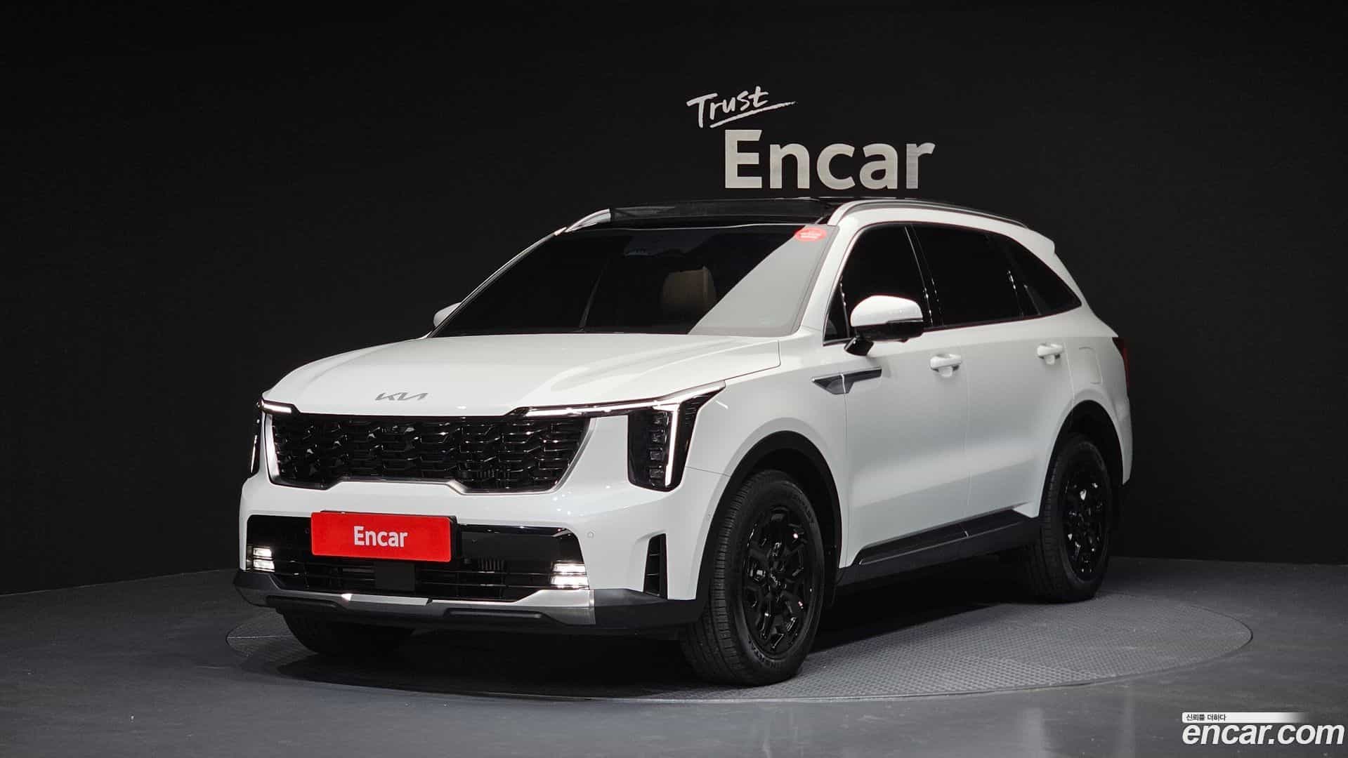 Sorento Kia 2023.8-OUTER-001