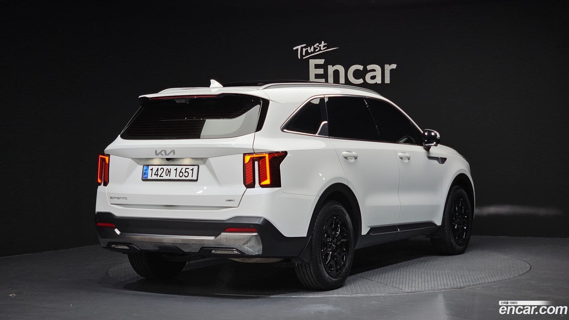 Main__Slider__Photo:Sorento Kia 2023.8-1