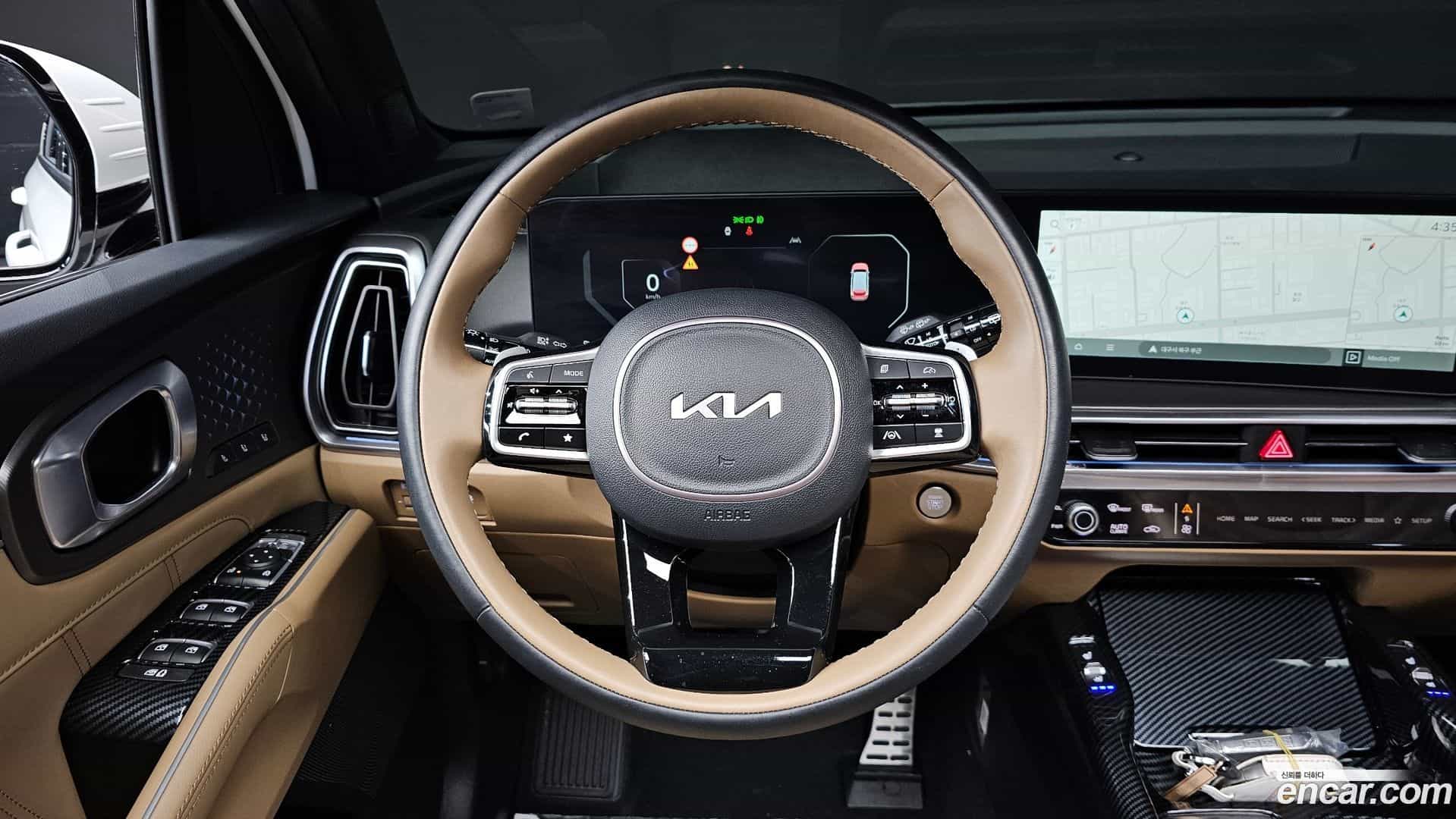 Sorento Kia 2023.8-OPTION-017