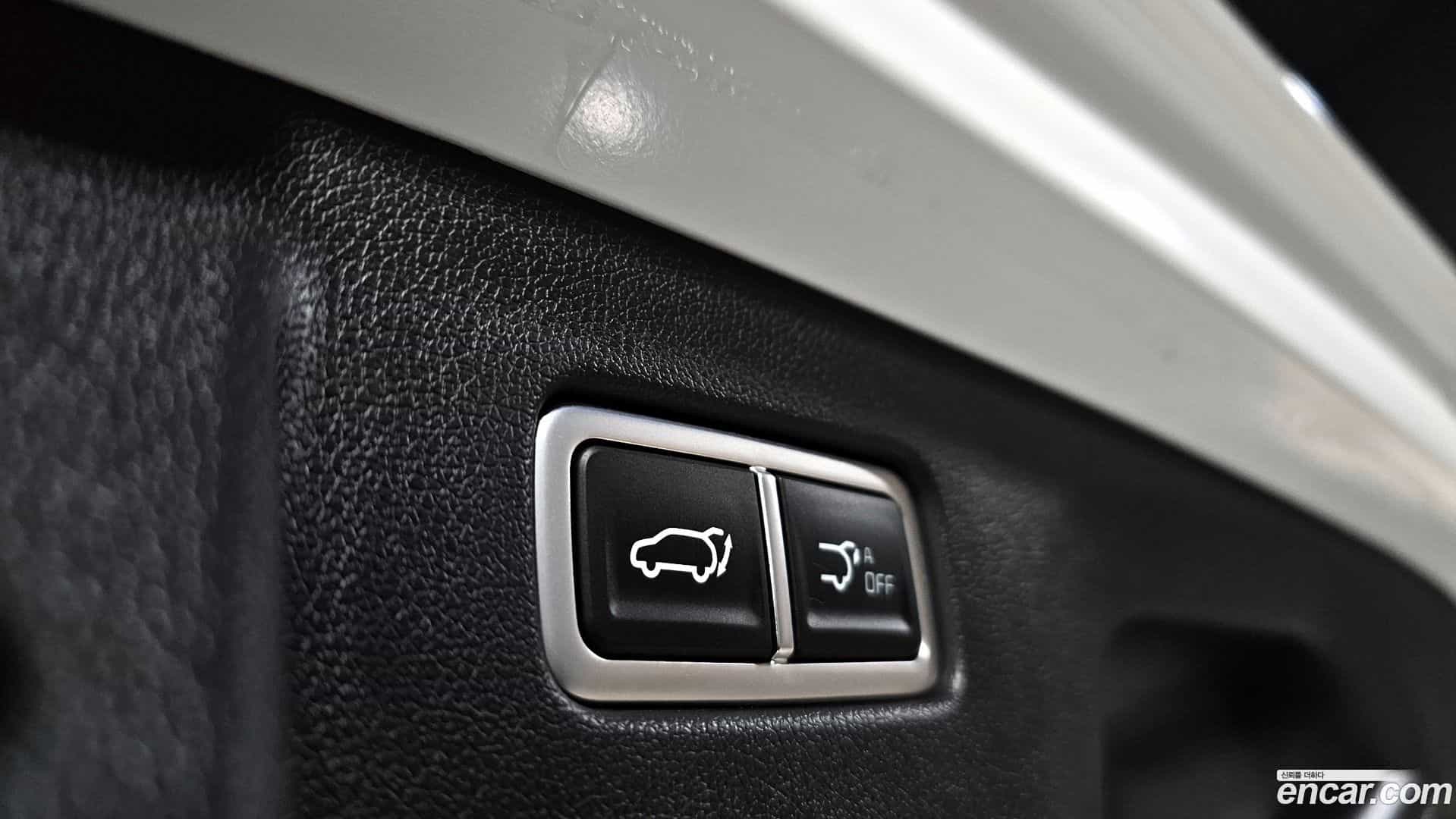 Sorento Kia 2023.8-OPTION-021