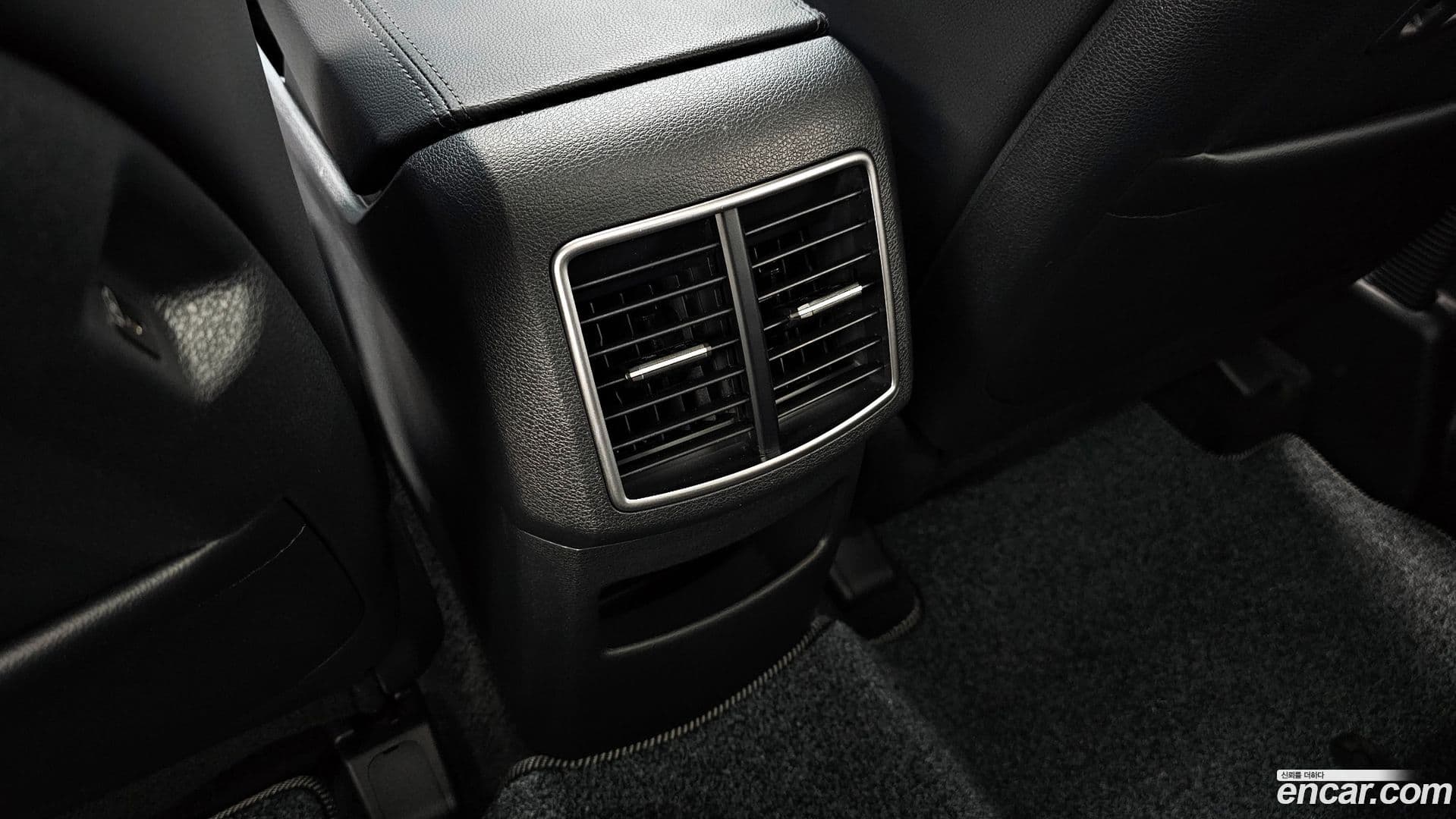 Main__Slider__Photo:Sportage Kia 2025.0-17