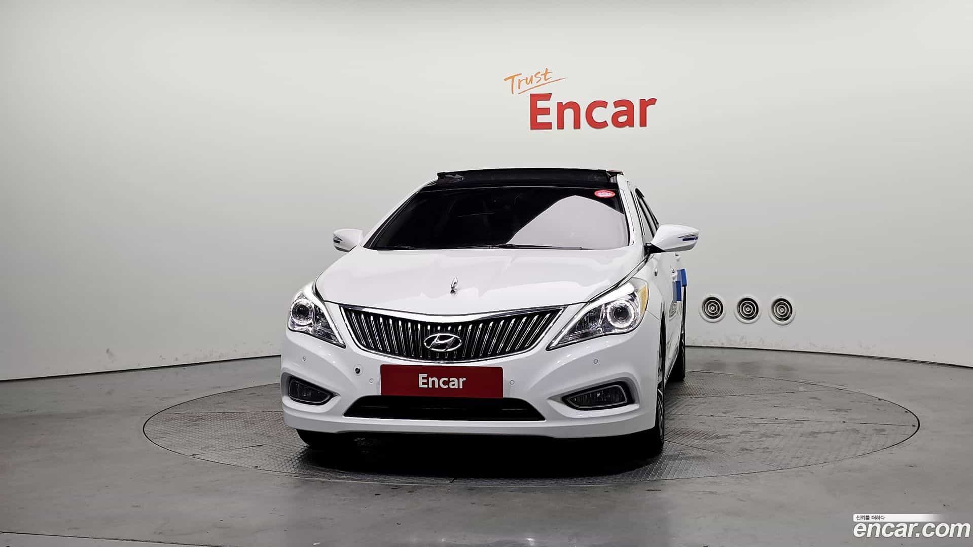 Grandeur Hyundai 2013.0-OUTER-003