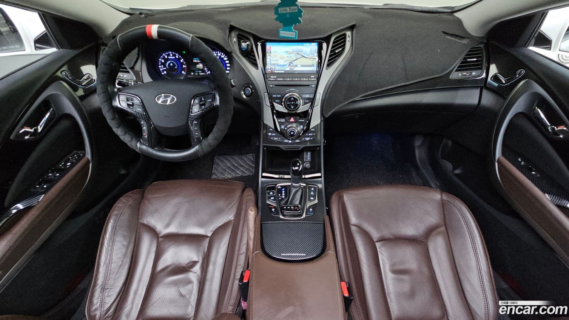 Main__Slider__Photo:Grandeur Hyundai 2013.0-6