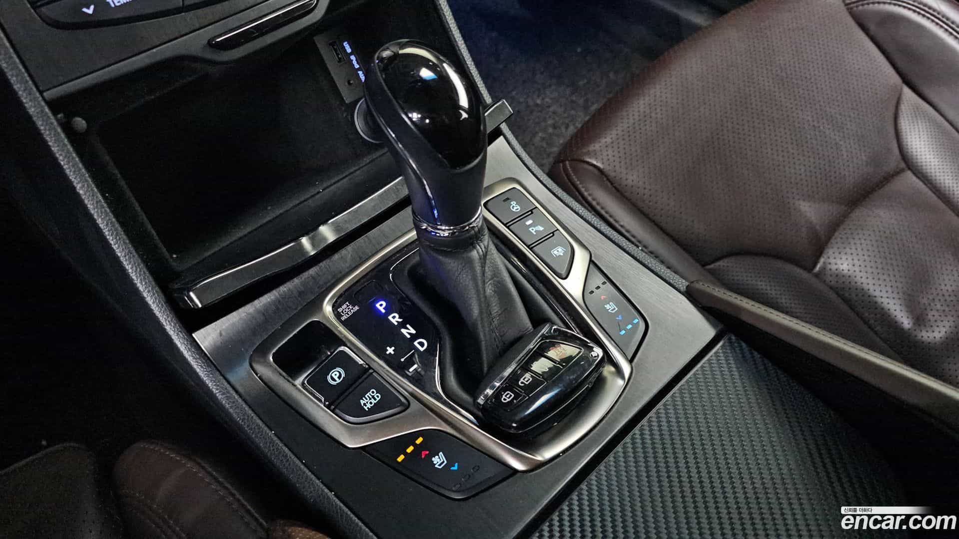 Grandeur Hyundai 2013.0-INNER-009