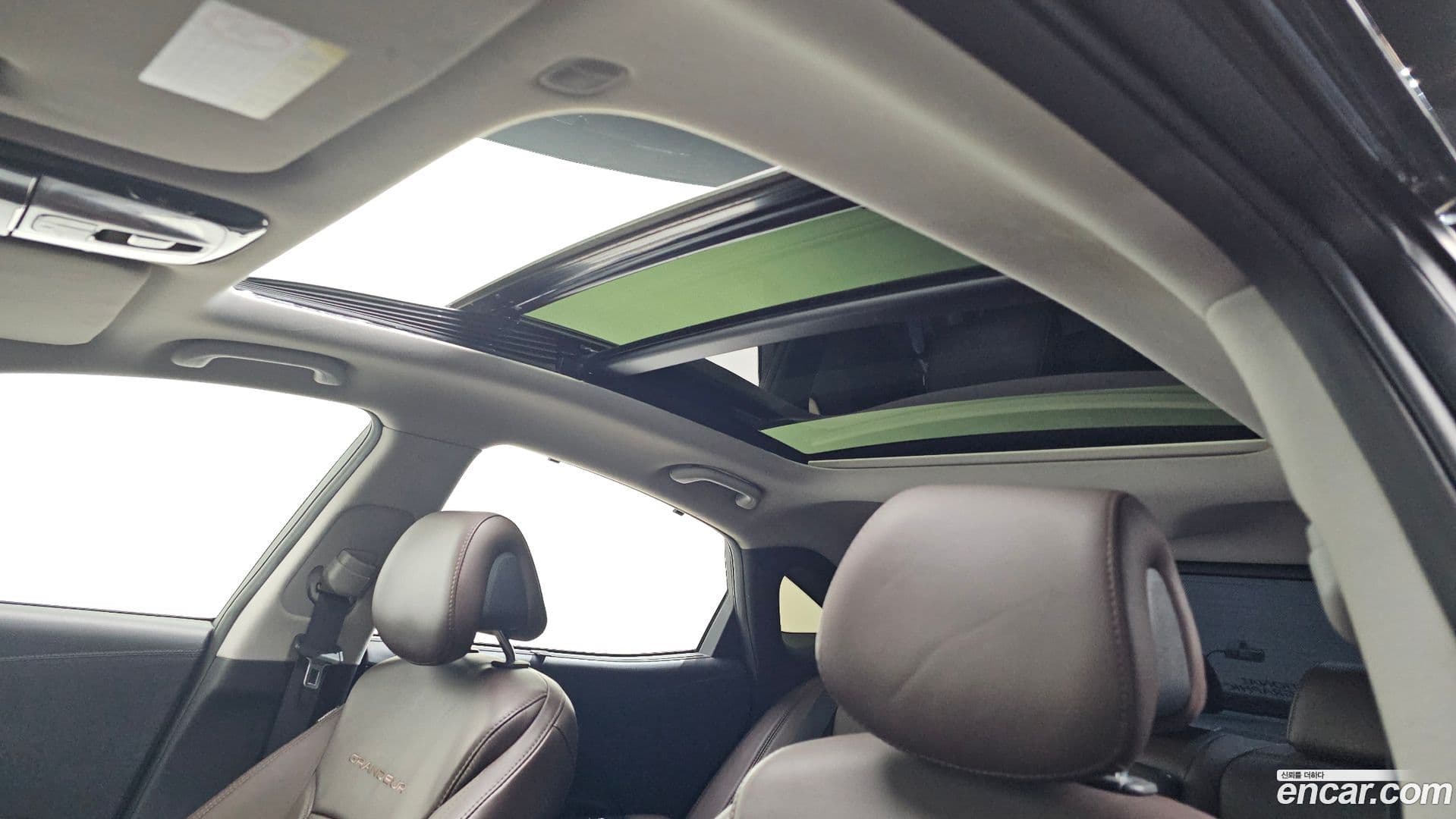 Main__Slider__Photo:Grandeur Hyundai 2013.0-17