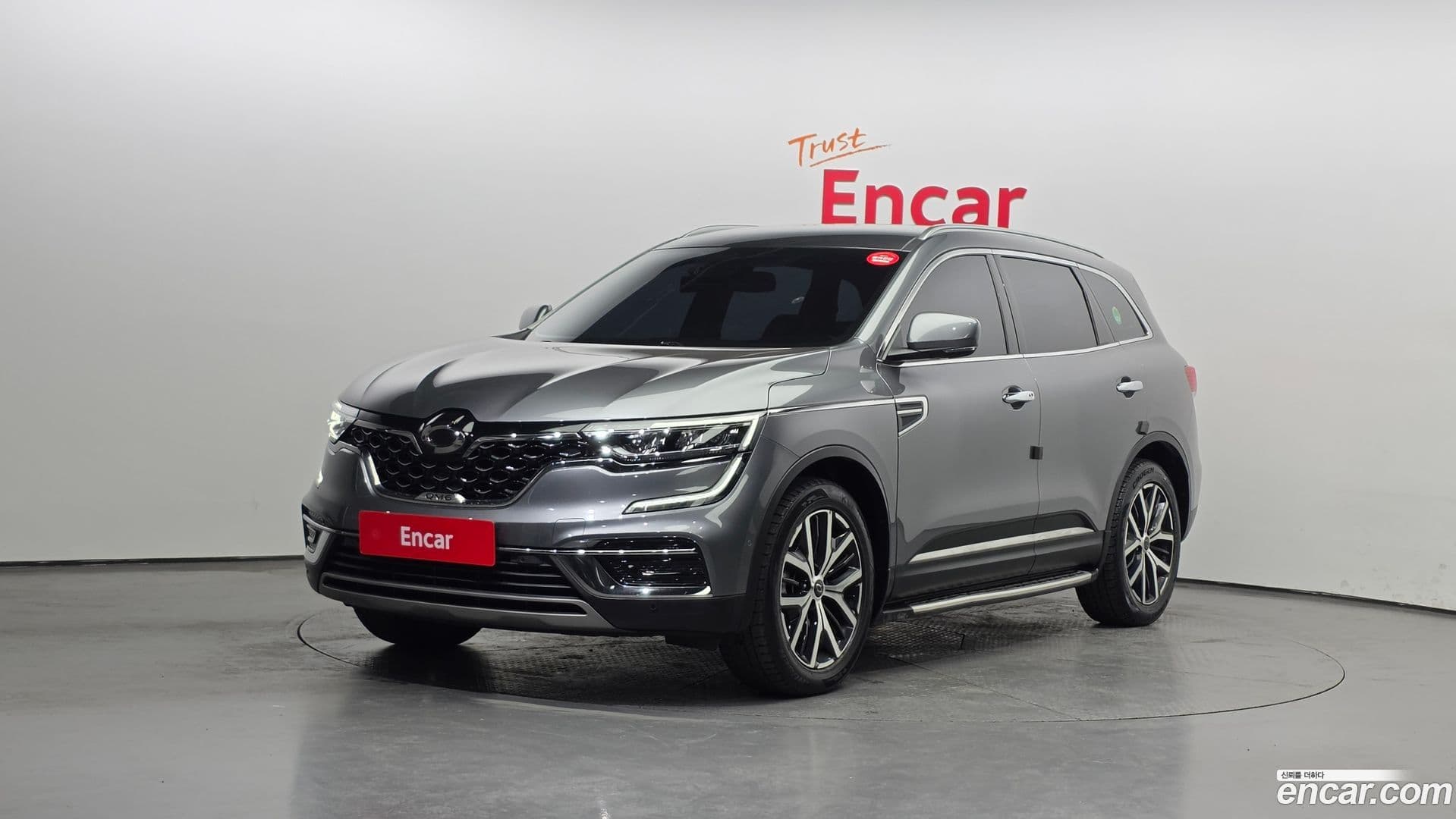 Main__Slider__Photo:QM6 Renault-KoreaSamsung 2021.0-0