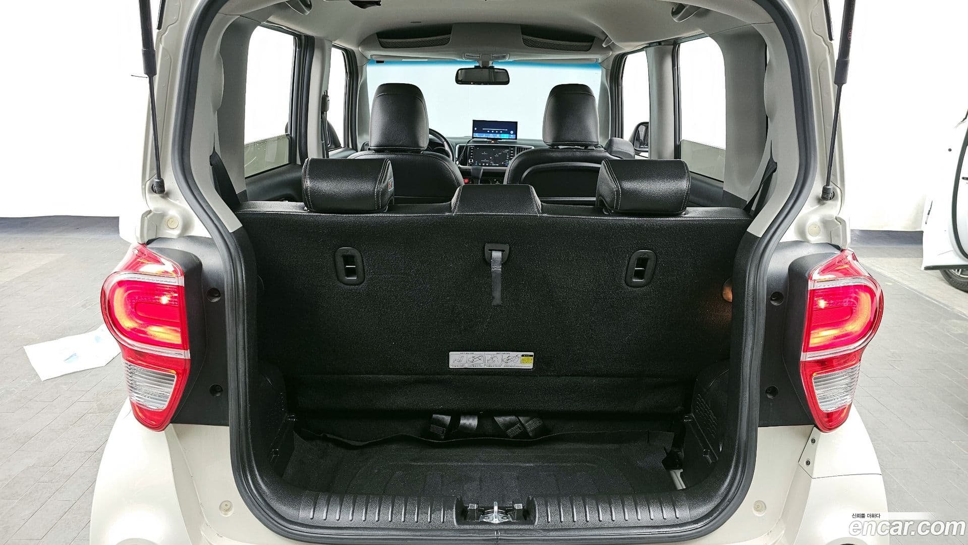 Main__Slider__Photo:RAY Kia 2019.4-19