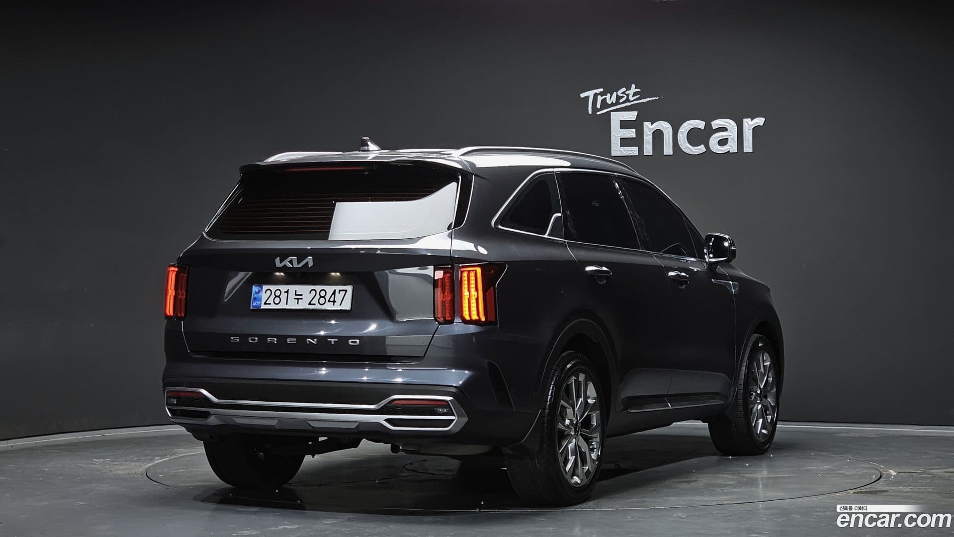 Main__Slider__Photo:Sorento Kia 2022.3-1