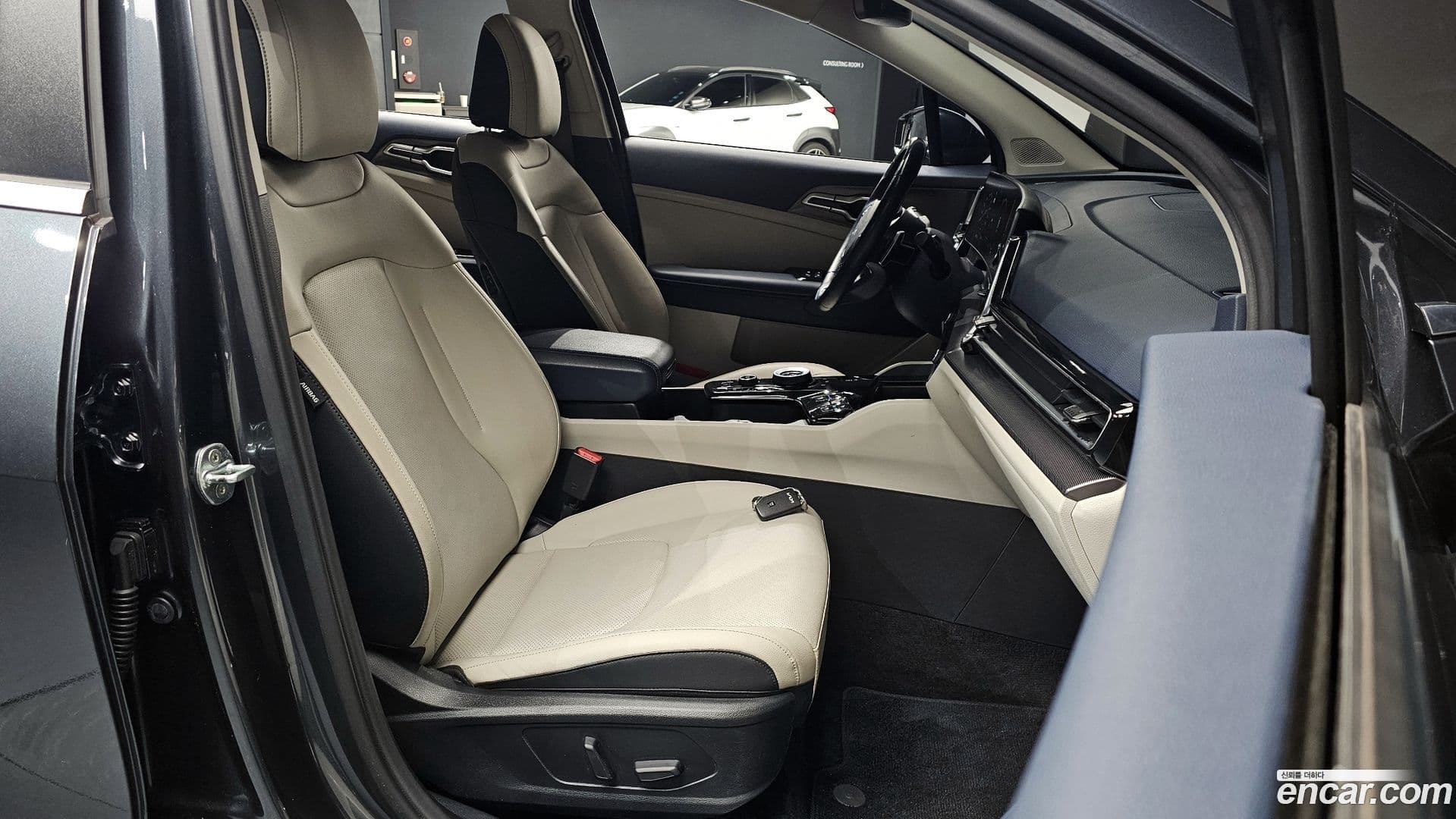 Main__Slider__Photo:Sportage Kia 2022.3-9