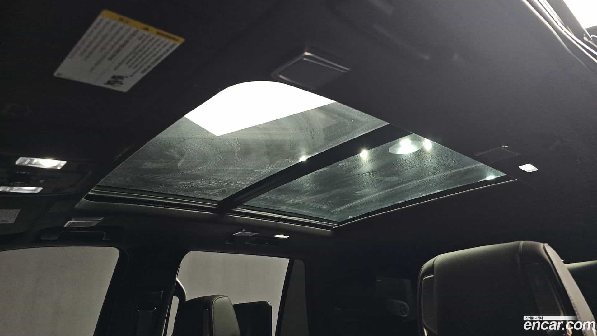 Escalade Cadillac 2024.11-OPTION-023