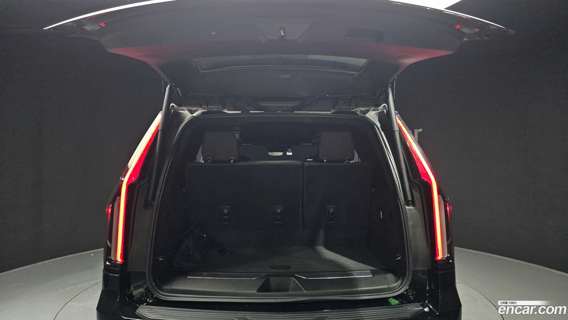 Escalade Cadillac 2024.11-OPTION-024