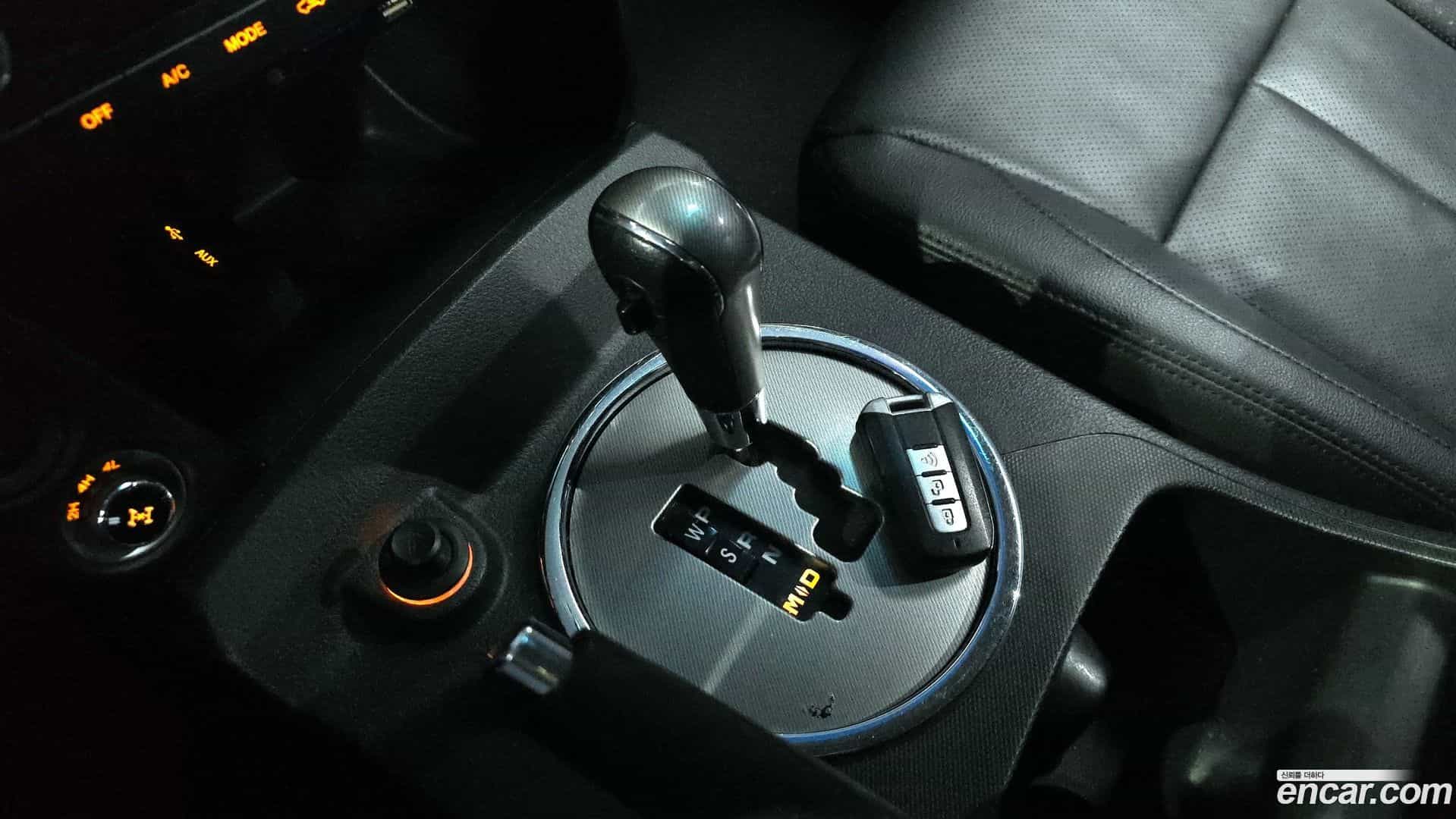 KORANDO KG_Mobility_Ssangyong 2016.3-INNER-009