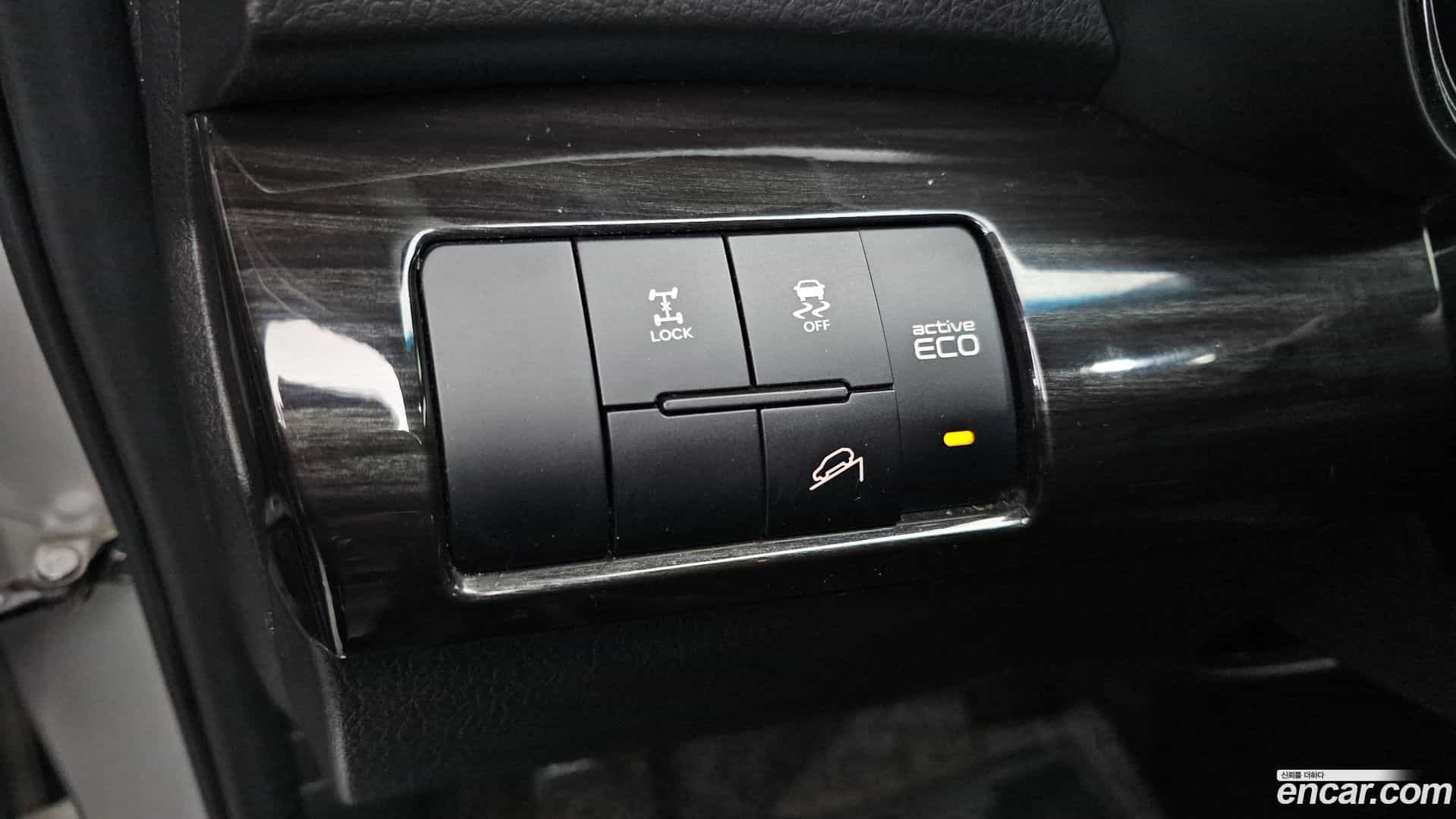 Sorento Kia 2010.2-OPTION-018