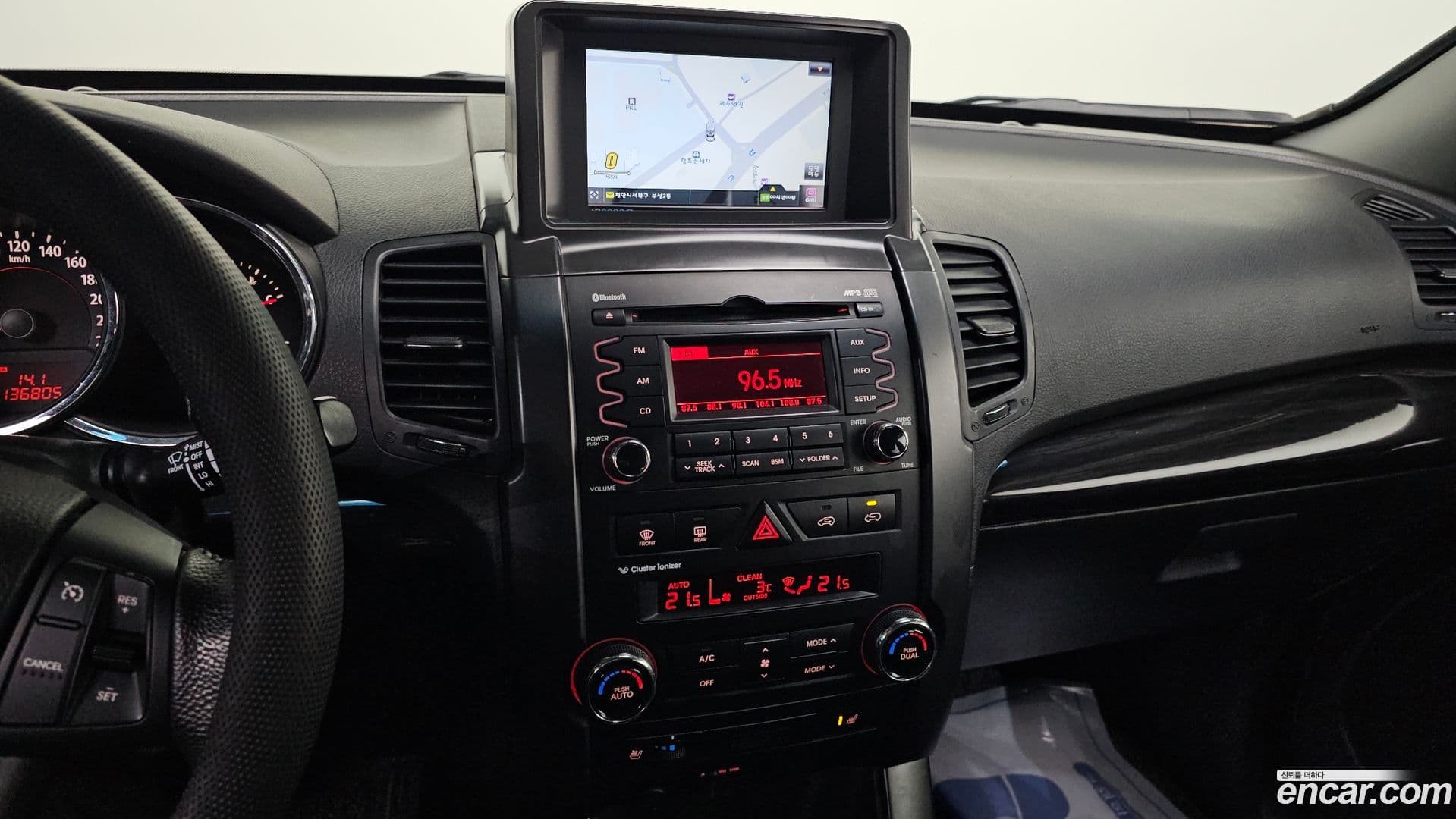 Main__Slider__Photo:Sorento Kia 2010.2-16