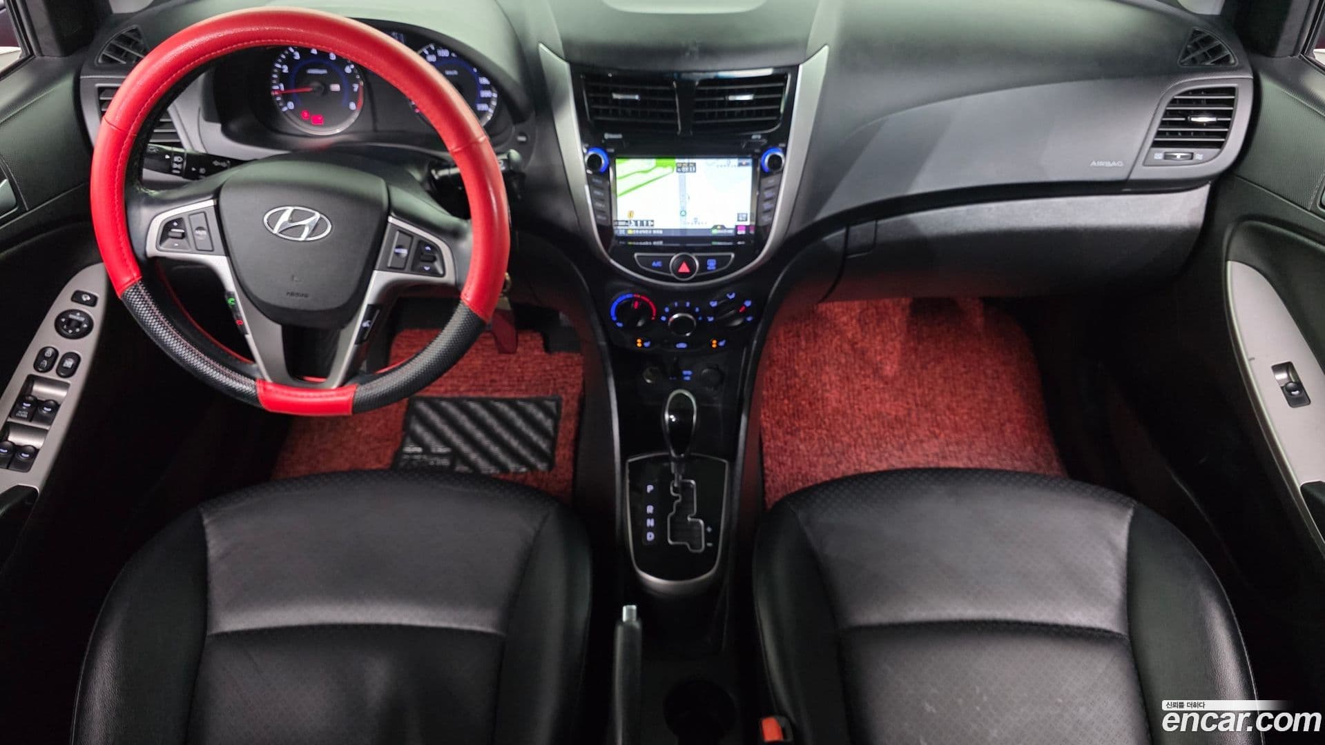 Main__Slider__Photo:Accent Hyundai 2016.2-6