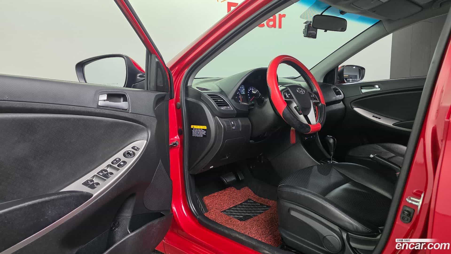 Accent Hyundai 2016.2-OPTION-015