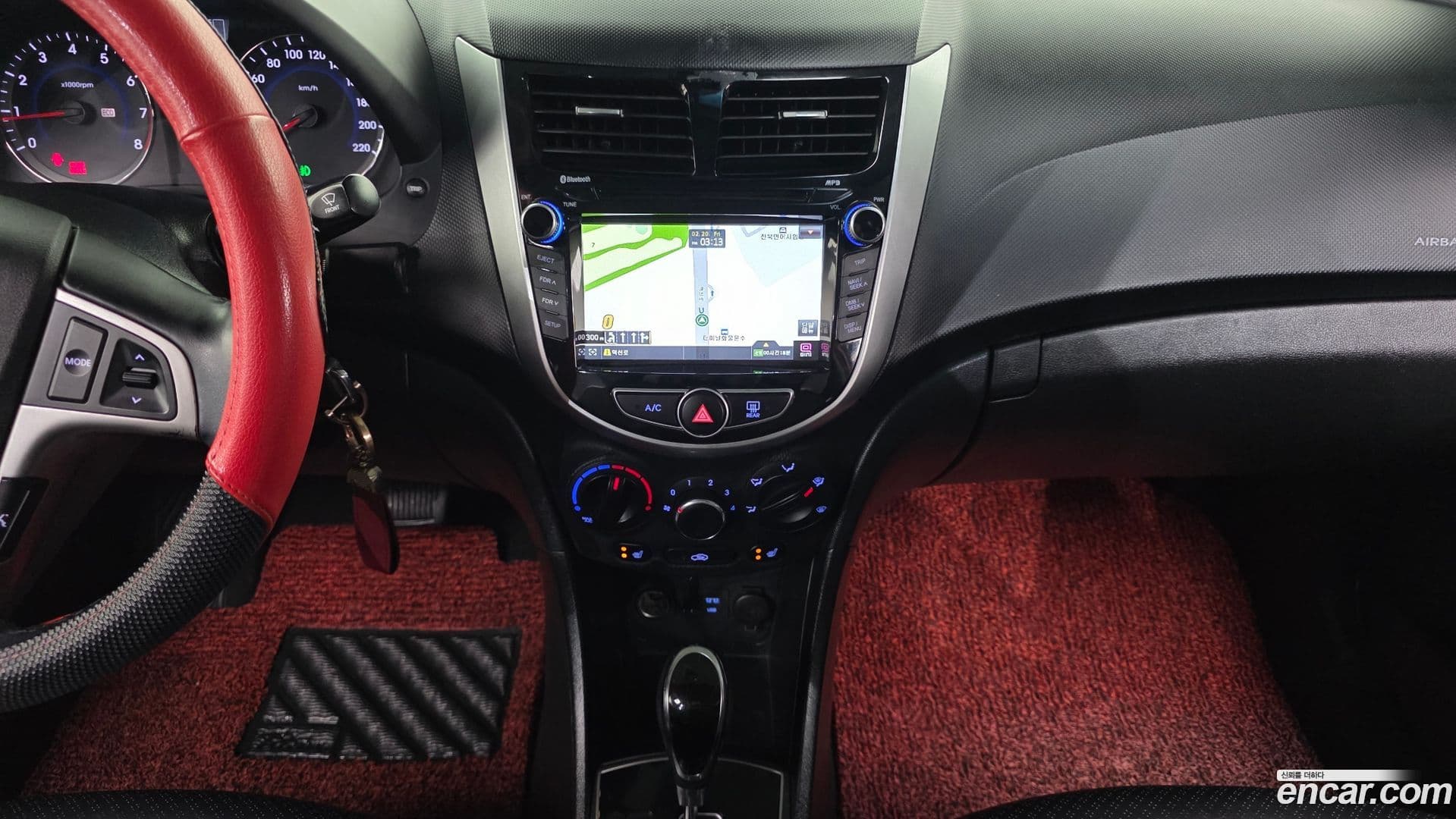 Main__Slider__Photo:Accent Hyundai 2016.2-14