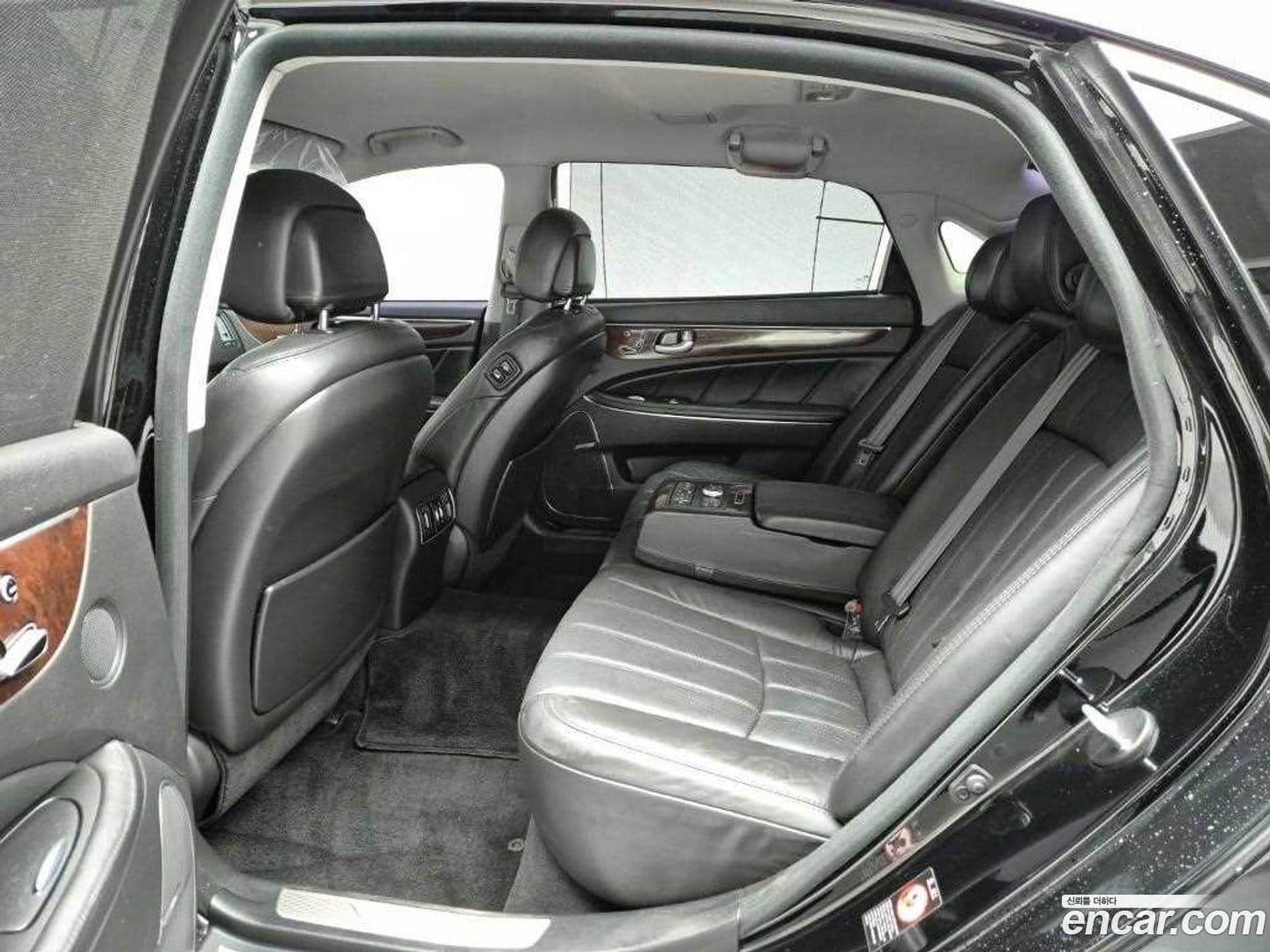 Main__Slider__Photo:Equus Hyundai 2011.4-11