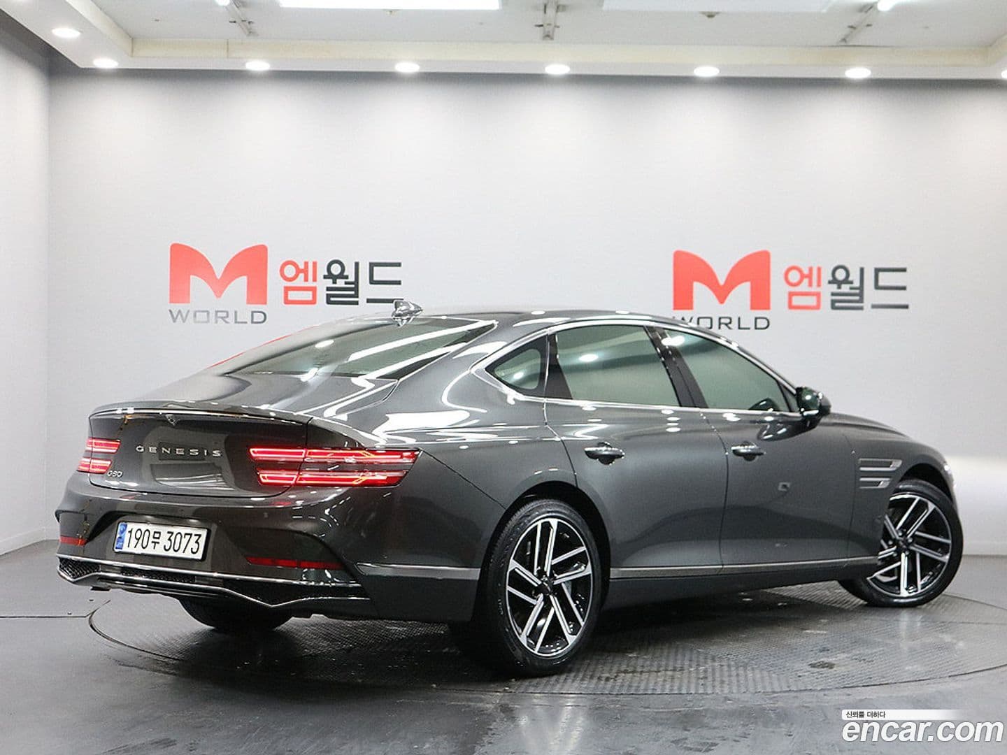 Main__Slider__Photo:G80 Genesis 2024.1-3