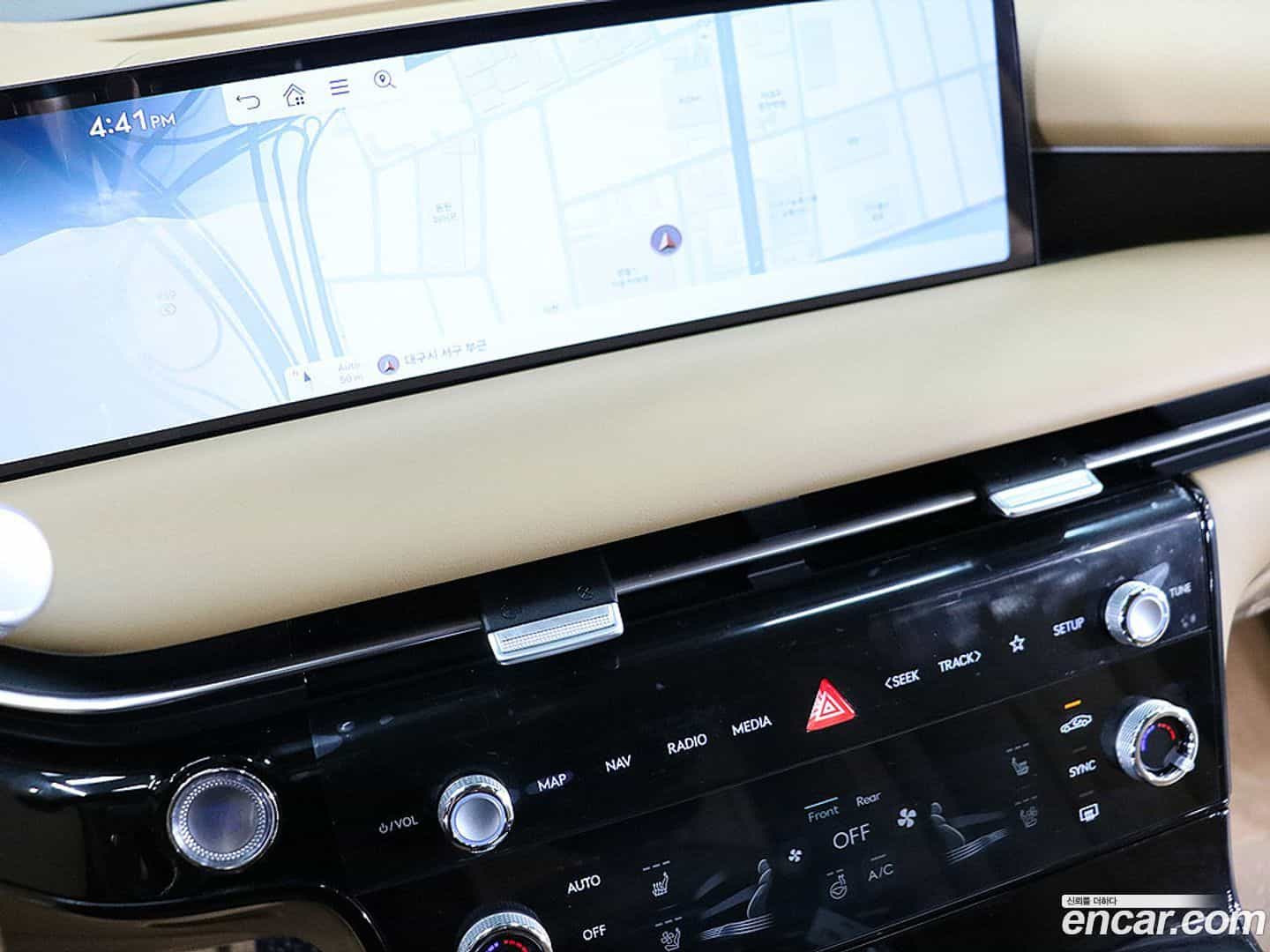 G80 Genesis 2024.1-INNER-008