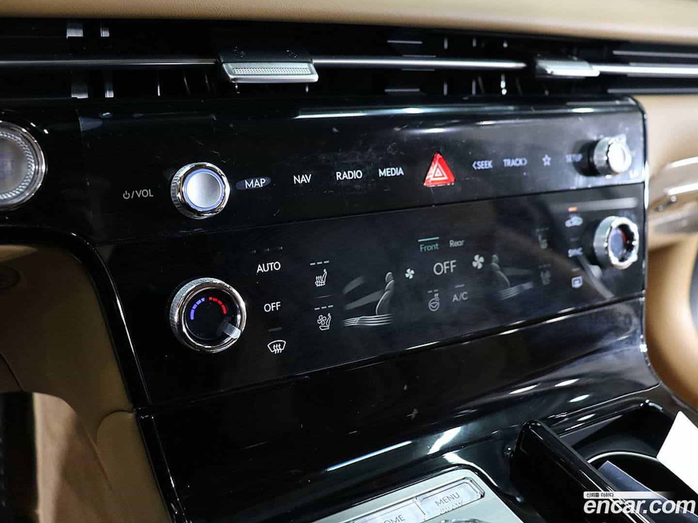 G80 Genesis 2024.1-OPTION-015