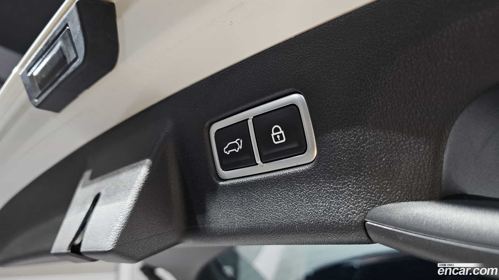 Sorento Kia 2020.5-OPTION-023