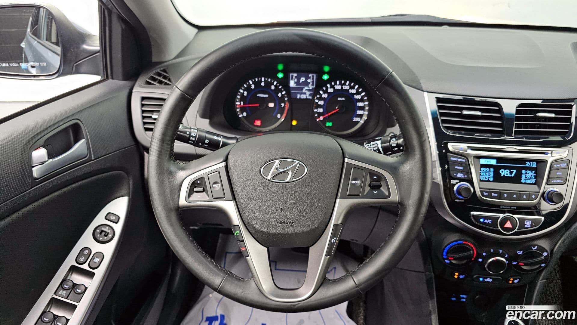 Main__Slider__Photo:Accent Hyundai 2018.6-15