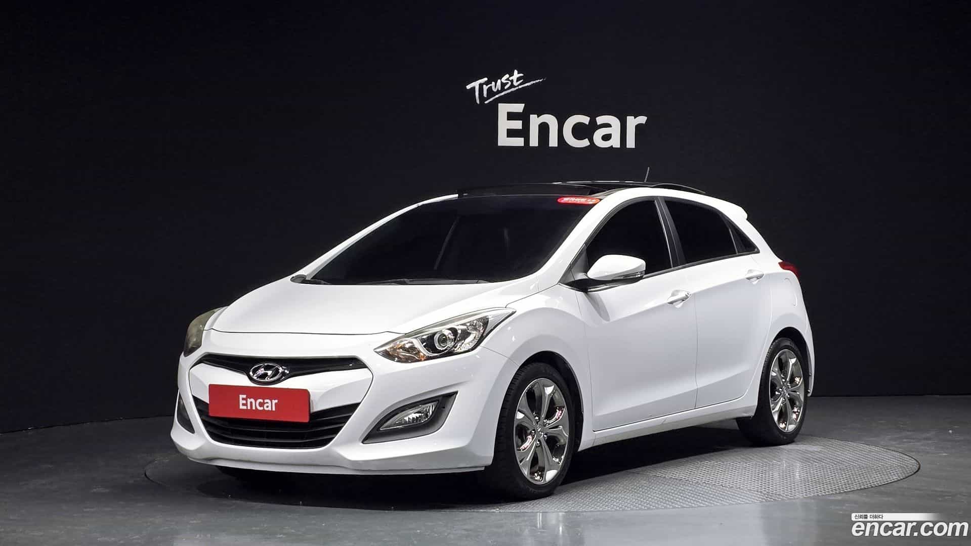 i30 Hyundai 2012.6-THUMBNAIL-011