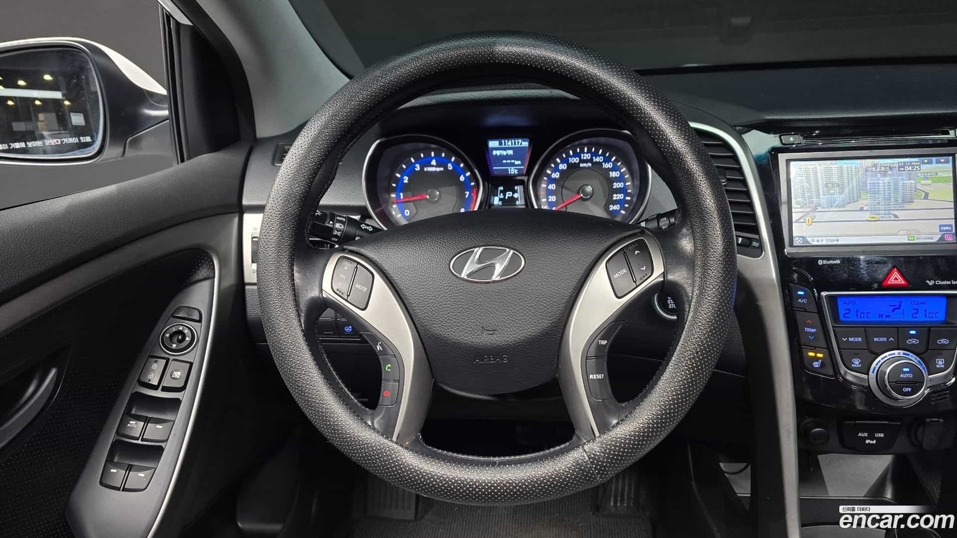 i30 Hyundai 2012.6-OPTION-017