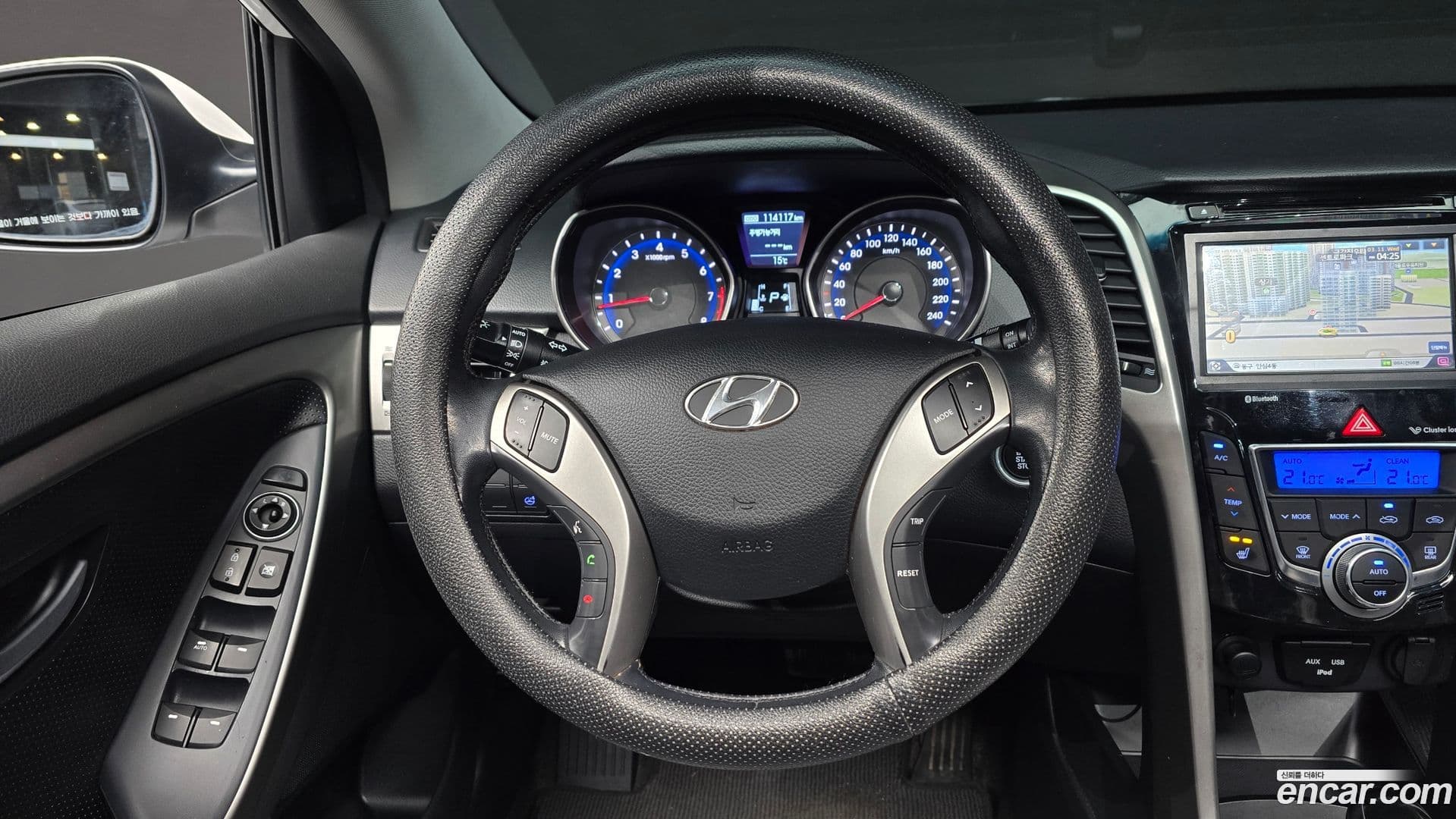 Main__Slider__Photo:i30 Hyundai 2012.6-13