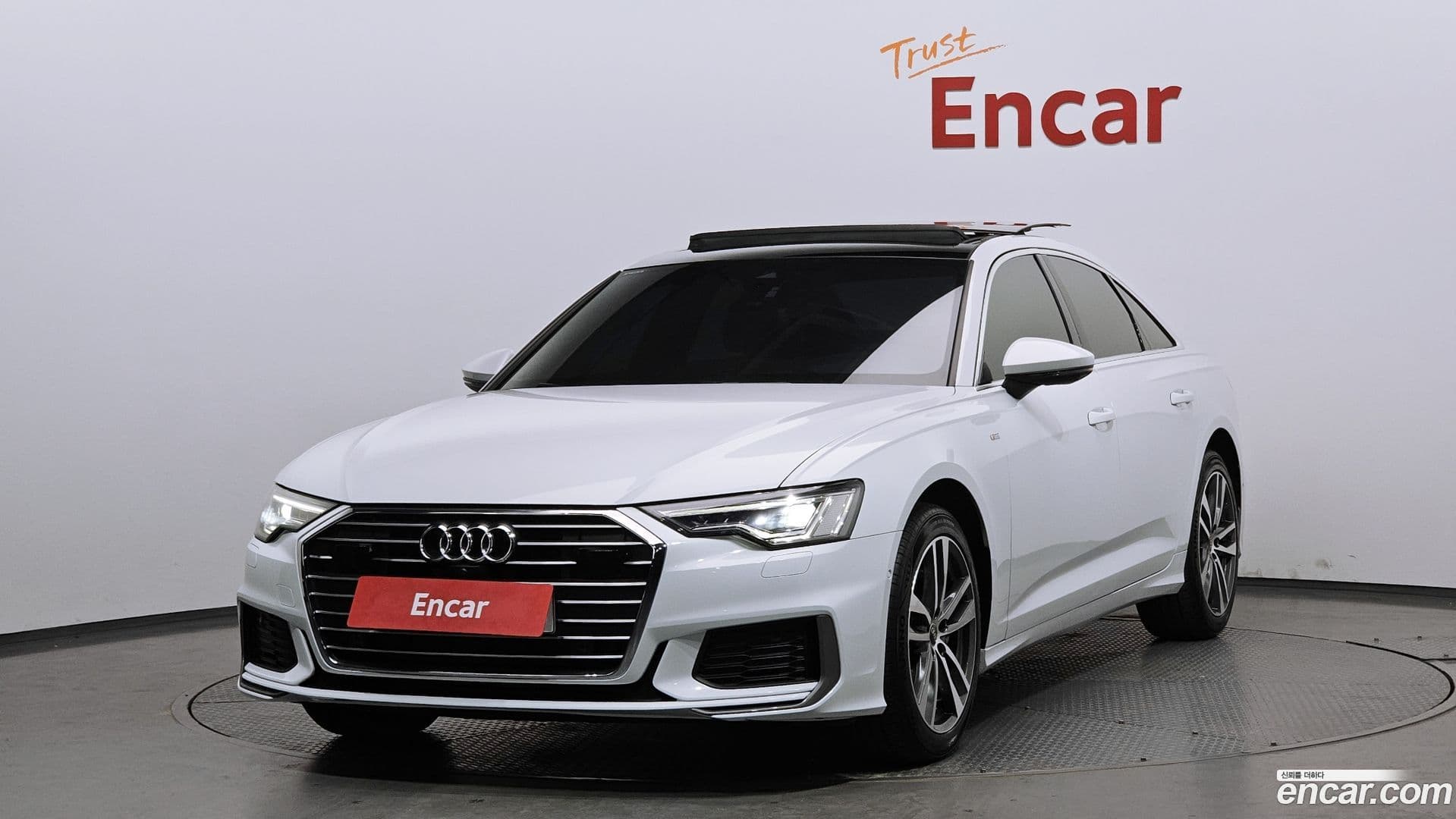 Main__Slider__Photo:A6 Audi 2022.4-0