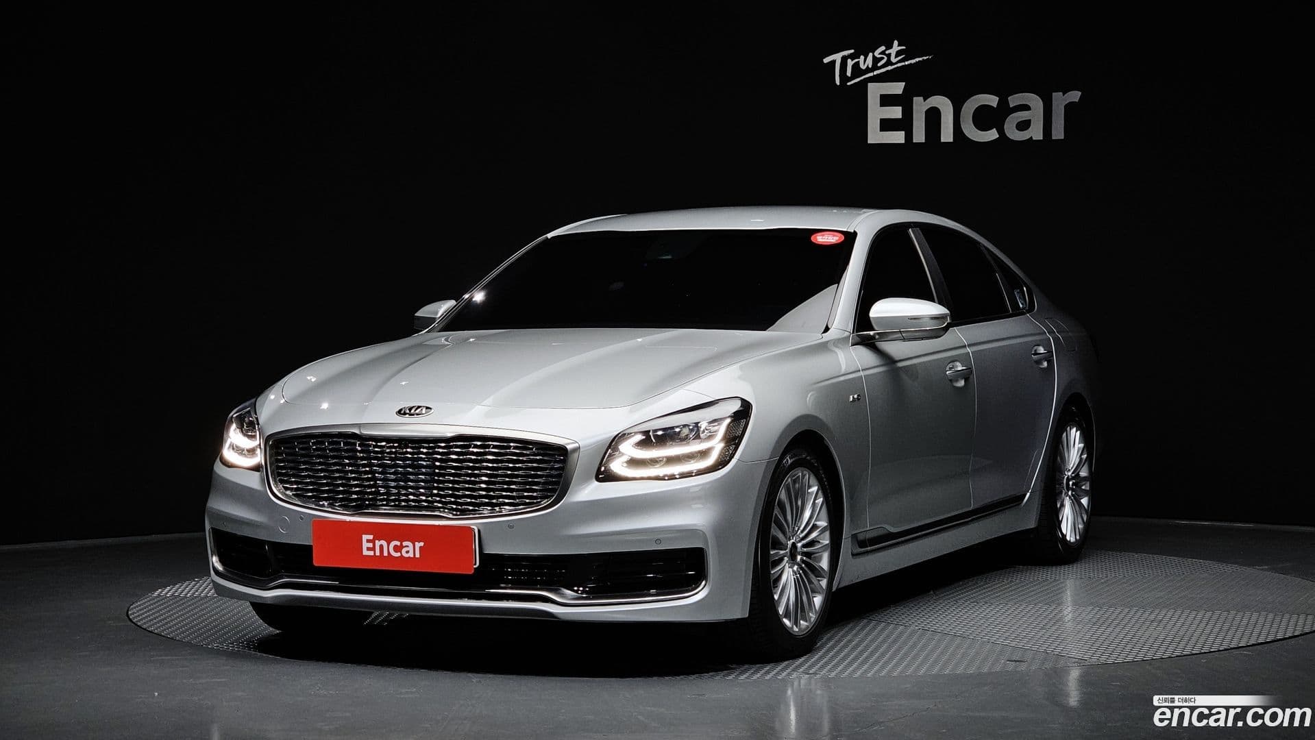 Main__Slider__Photo:K9 Kia 2018.8-0