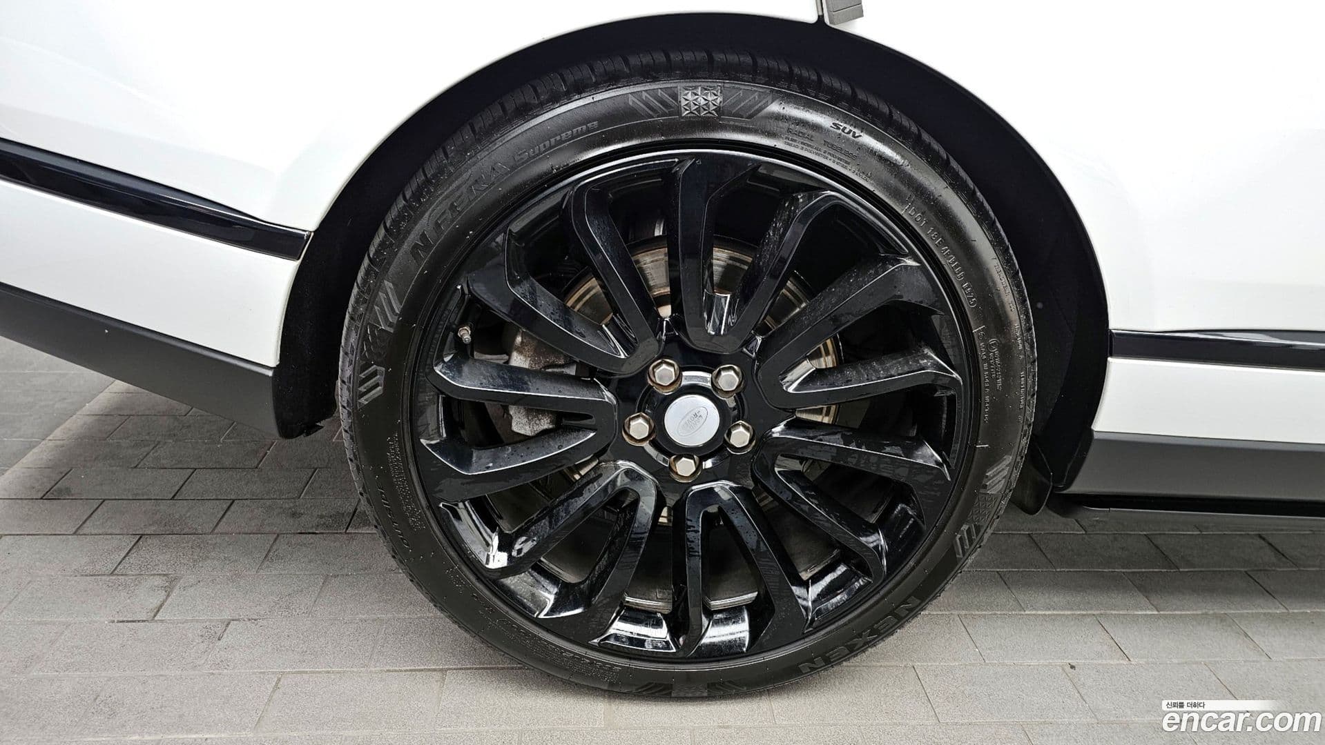 Main__Slider__Photo:Range Rover Land Rover 2016.2-4