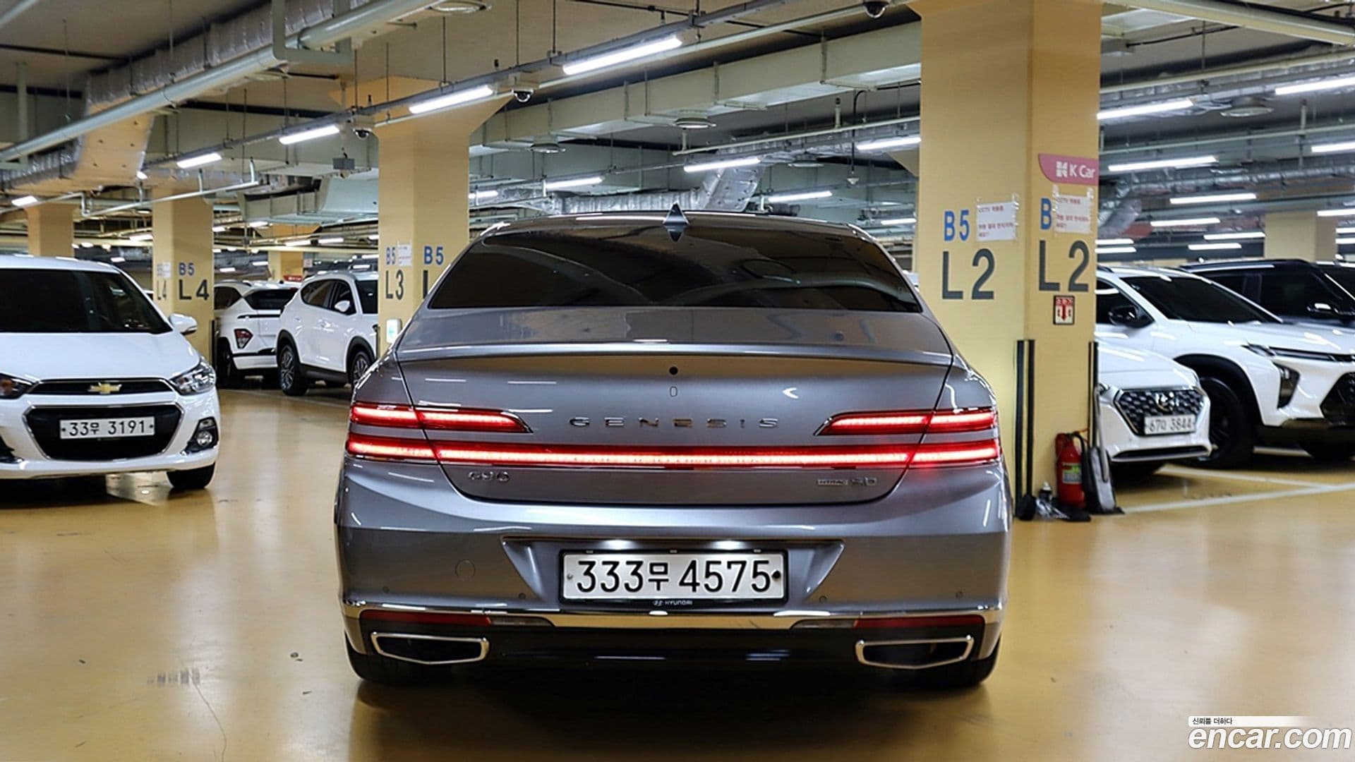 Main__Slider__Photo:G90 Genesis 2020.2-3