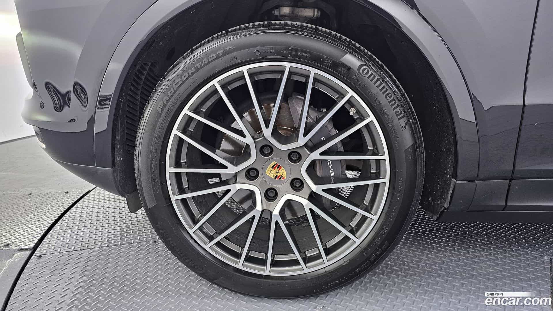 Cayenne Porsche 2021.4-OUTER-005