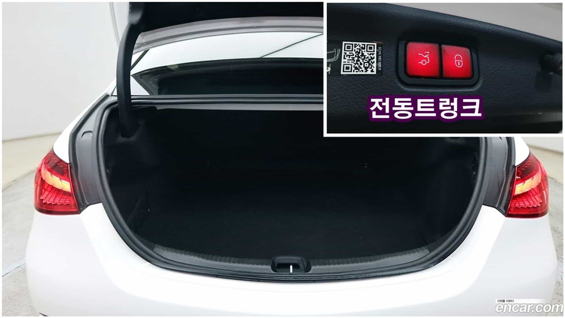 C-Class Mercedes-Benz 2023.2-OPTION-022