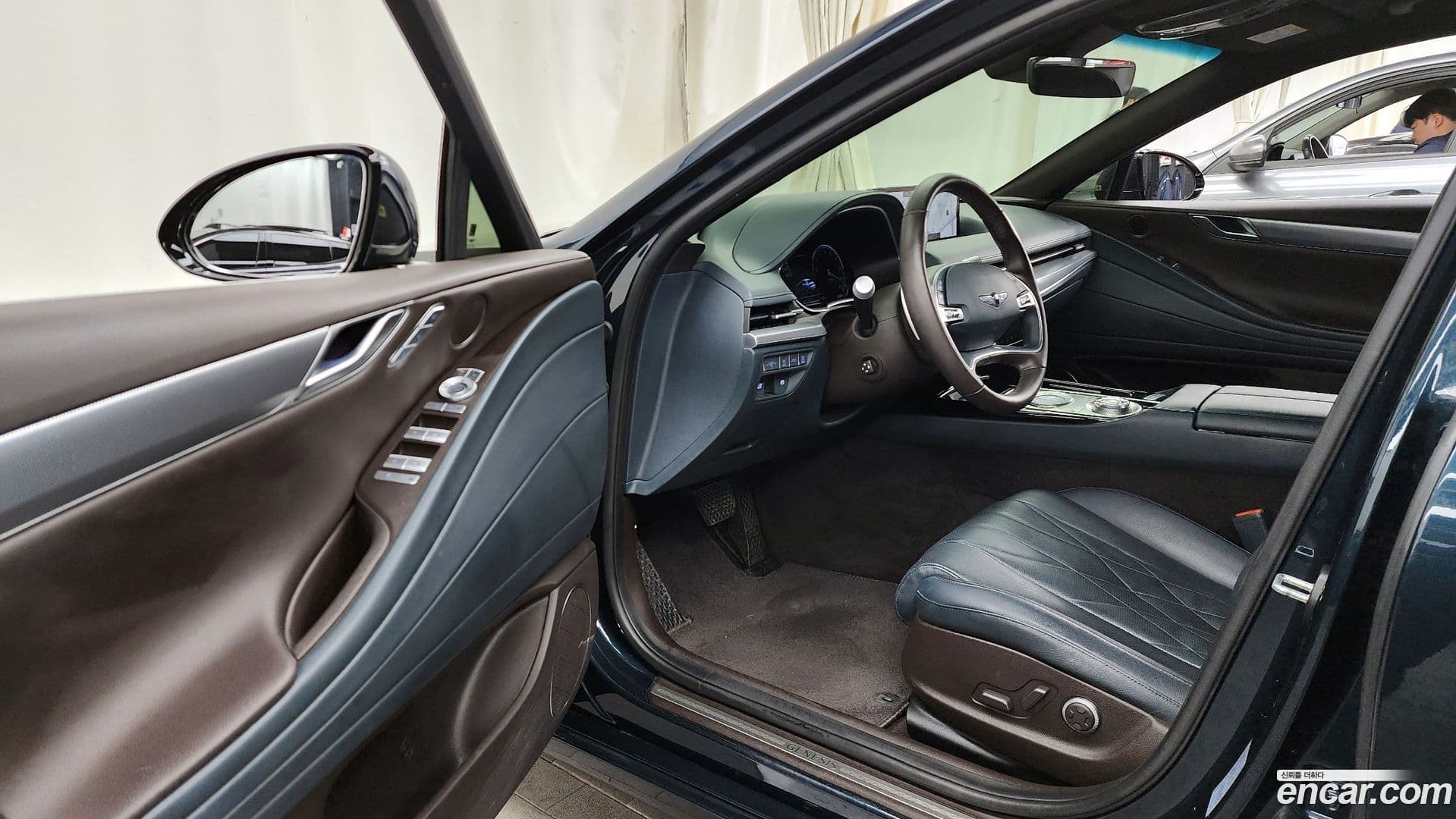 Main__Slider__Photo:G80 Genesis 2021.1-9