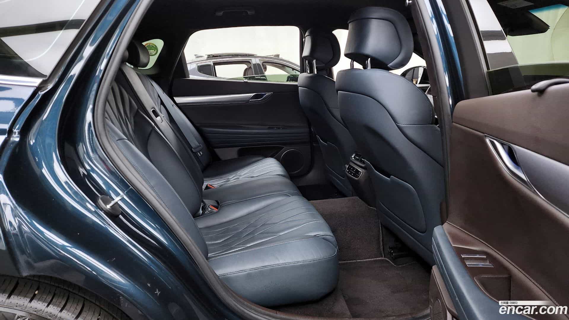 G80 Genesis 2021.1-OPTION-016