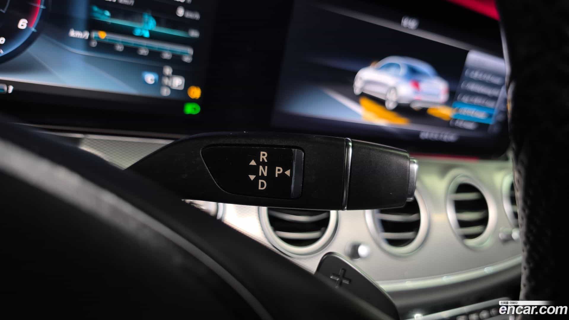 E-Class Mercedes-Benz 2017.3-INNER-009